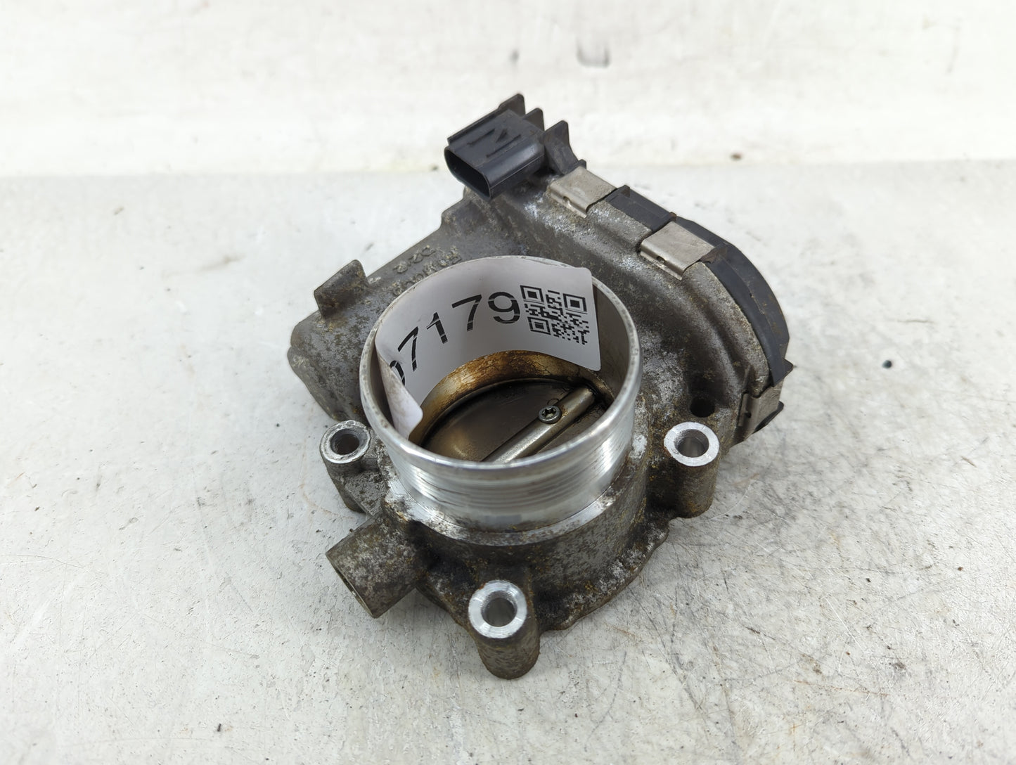 2012 Land Rover Range Rover Evoque Throttle Body P/N:CM5E9F991AD Fits Fits 2010 2011 2013 OEM Used Auto Parts - Oemusedautop