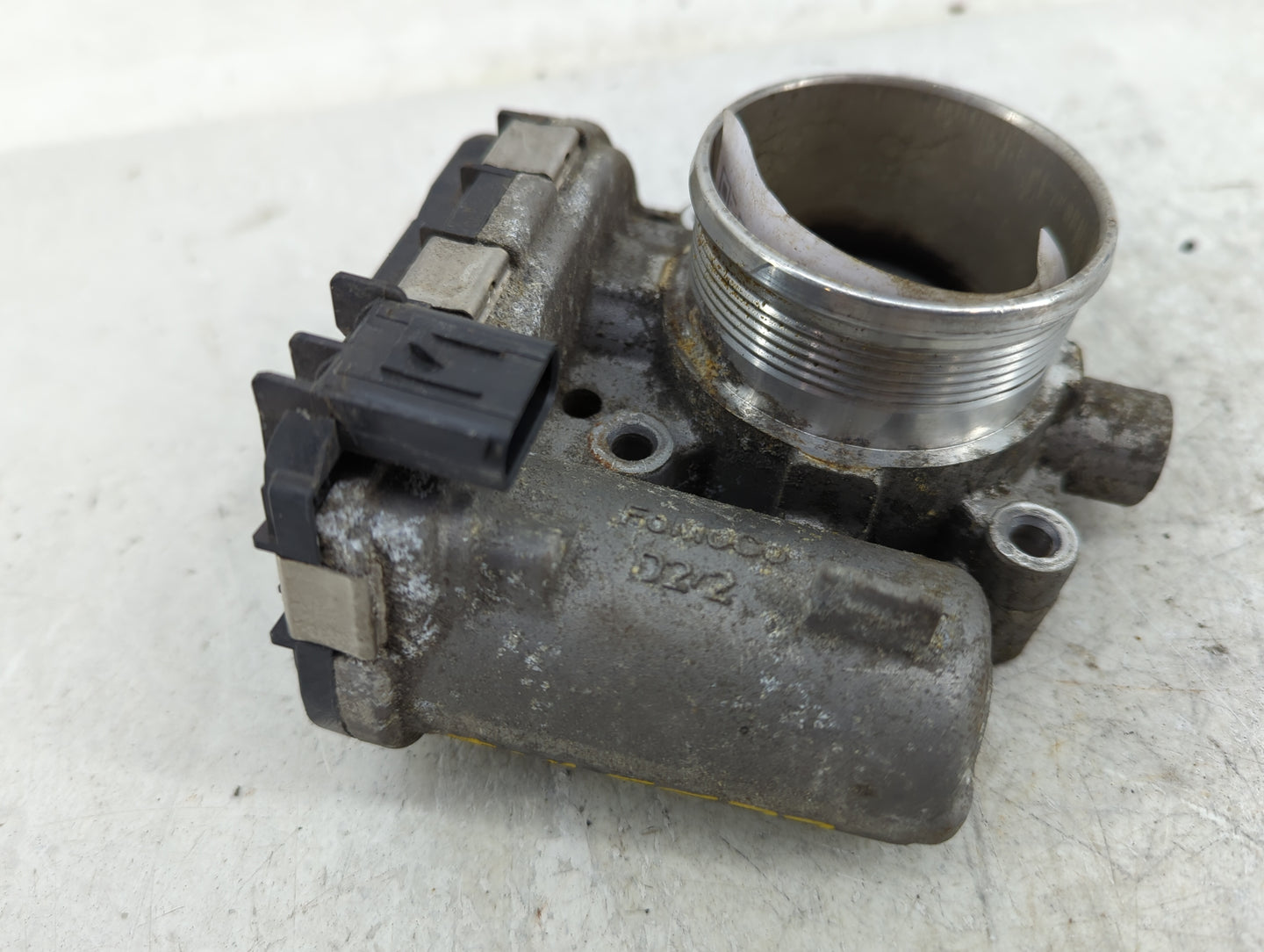 2012 Land Rover Range Rover Evoque Throttle Body P/N:CM5E9F991AD Fits Fits 2010 2011 2013 OEM Used Auto Parts - Oemusedautop