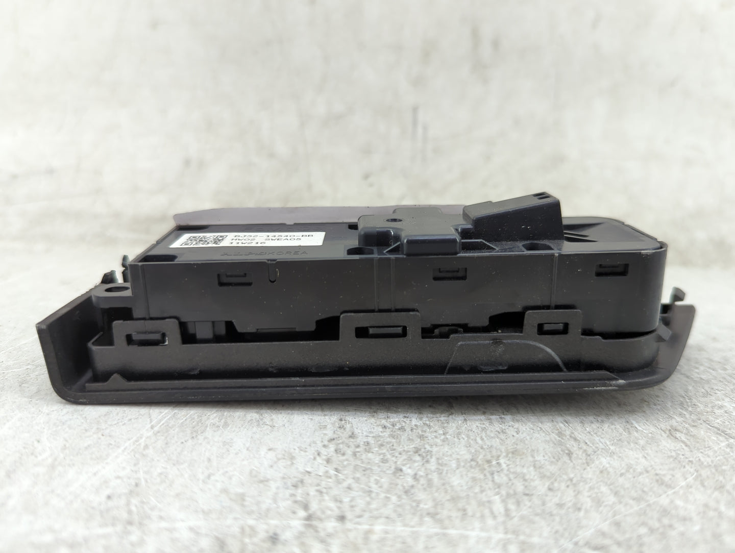 2012-2017 Land Rover Range Rover Evoque Master Power Window Switch Replacement Driver Side Left P/N:BJ32-14540-BB Fits OEM U
