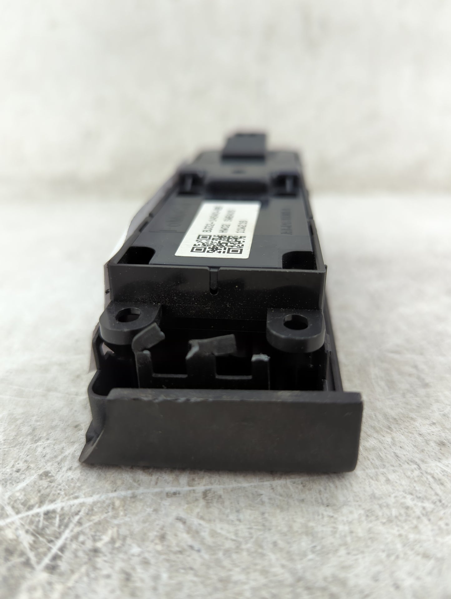2012-2017 Land Rover Range Rover Evoque Master Power Window Switch Replacement Driver Side Left P/N:BJ32-14540-BB Fits OEM U