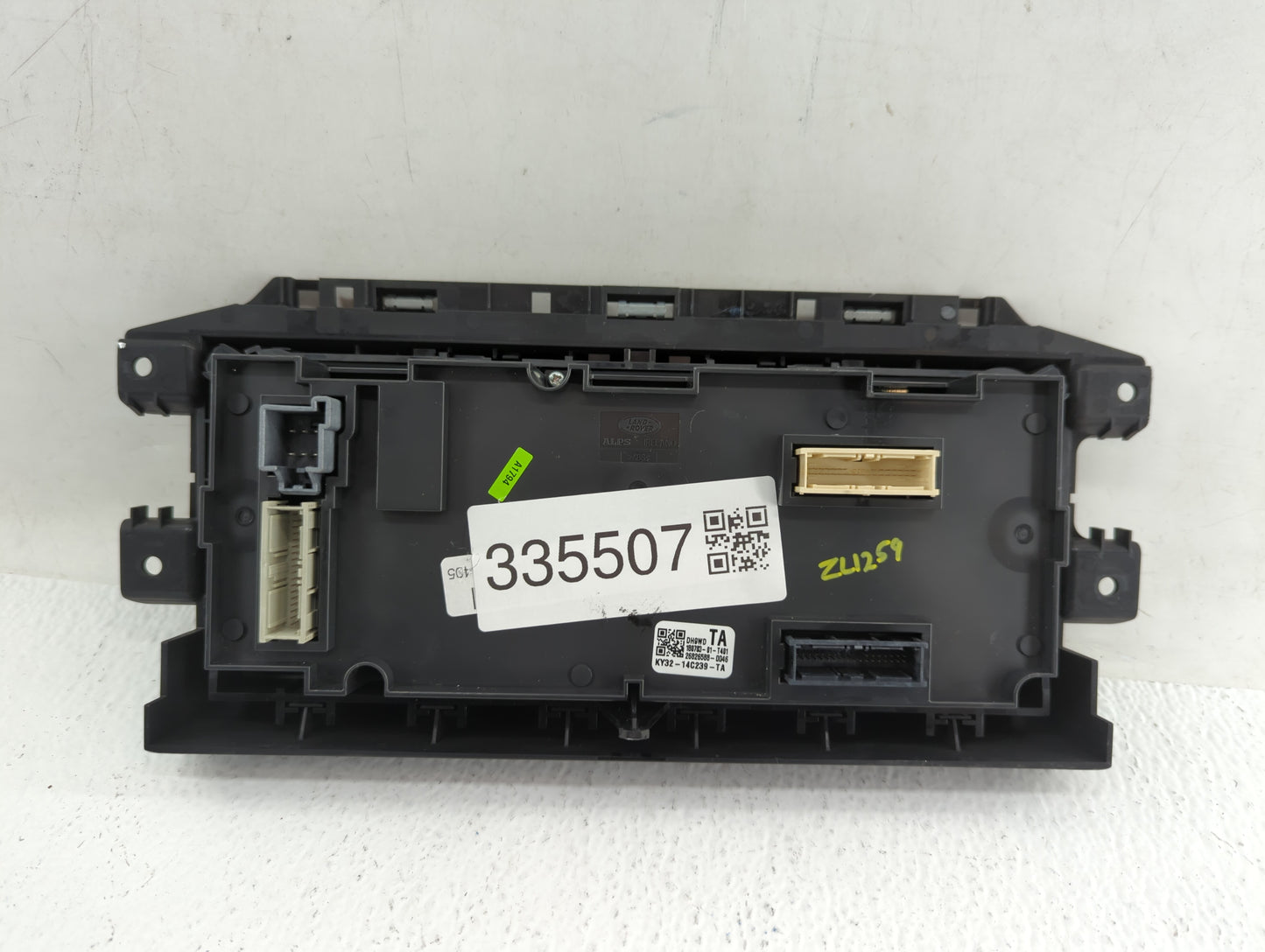 2012-2013 Land Rover Range Rover Evoque Climate Control Module Temperature AC/Heater Replacement Fits OEM Used Auto Parts - 