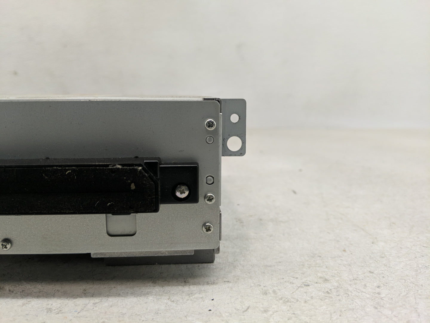 2012-2016 Land Rover Range Rover Sport Radio AM FM Cd Player Receiver Replacement P/N:BH22-18C815-AB Fits OEM Used Auto Part