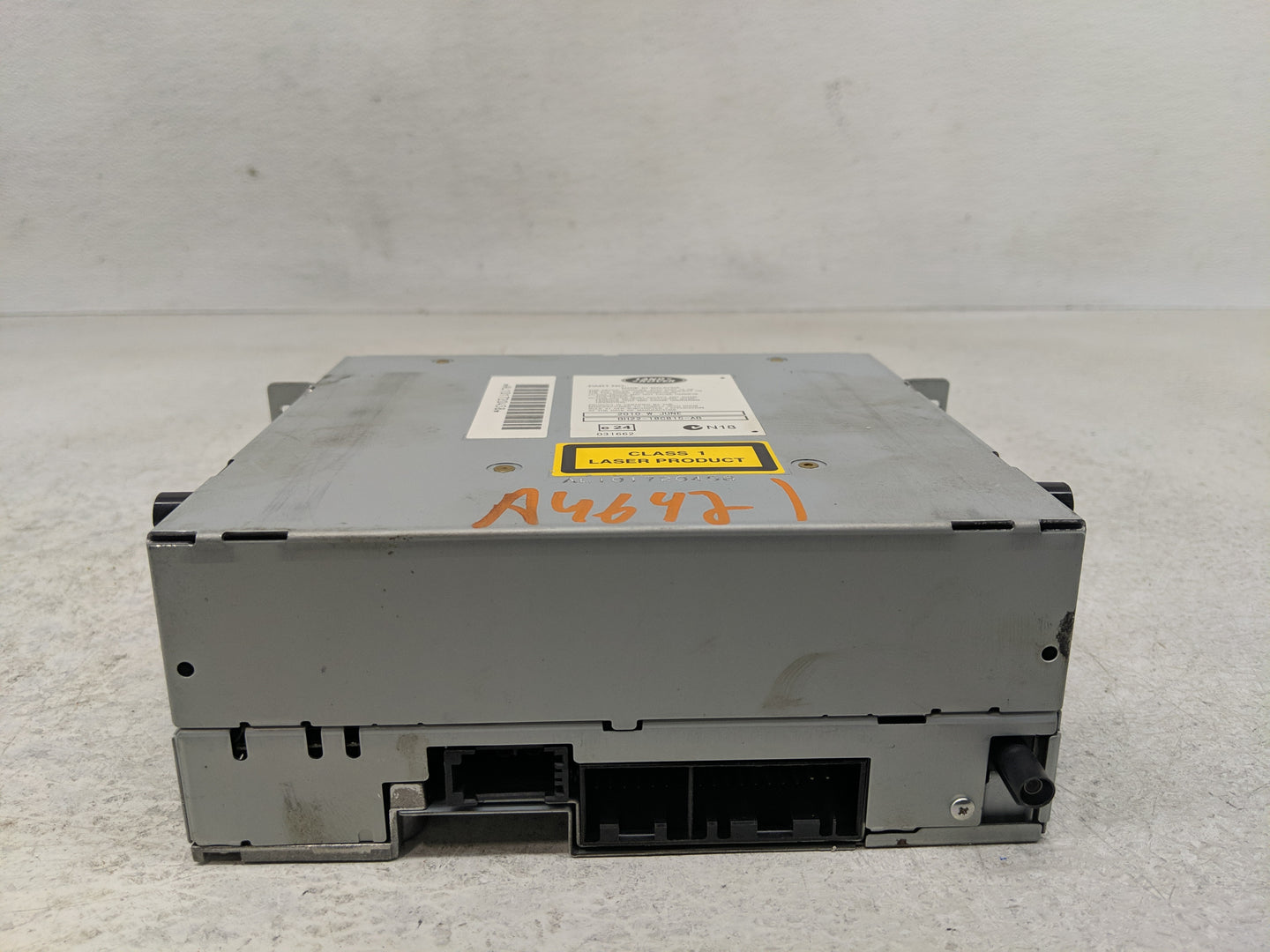 2012-2016 Land Rover Range Rover Sport Radio AM FM Cd Player Receiver Replacement P/N:BH22-18C815-AB Fits OEM Used Auto Part