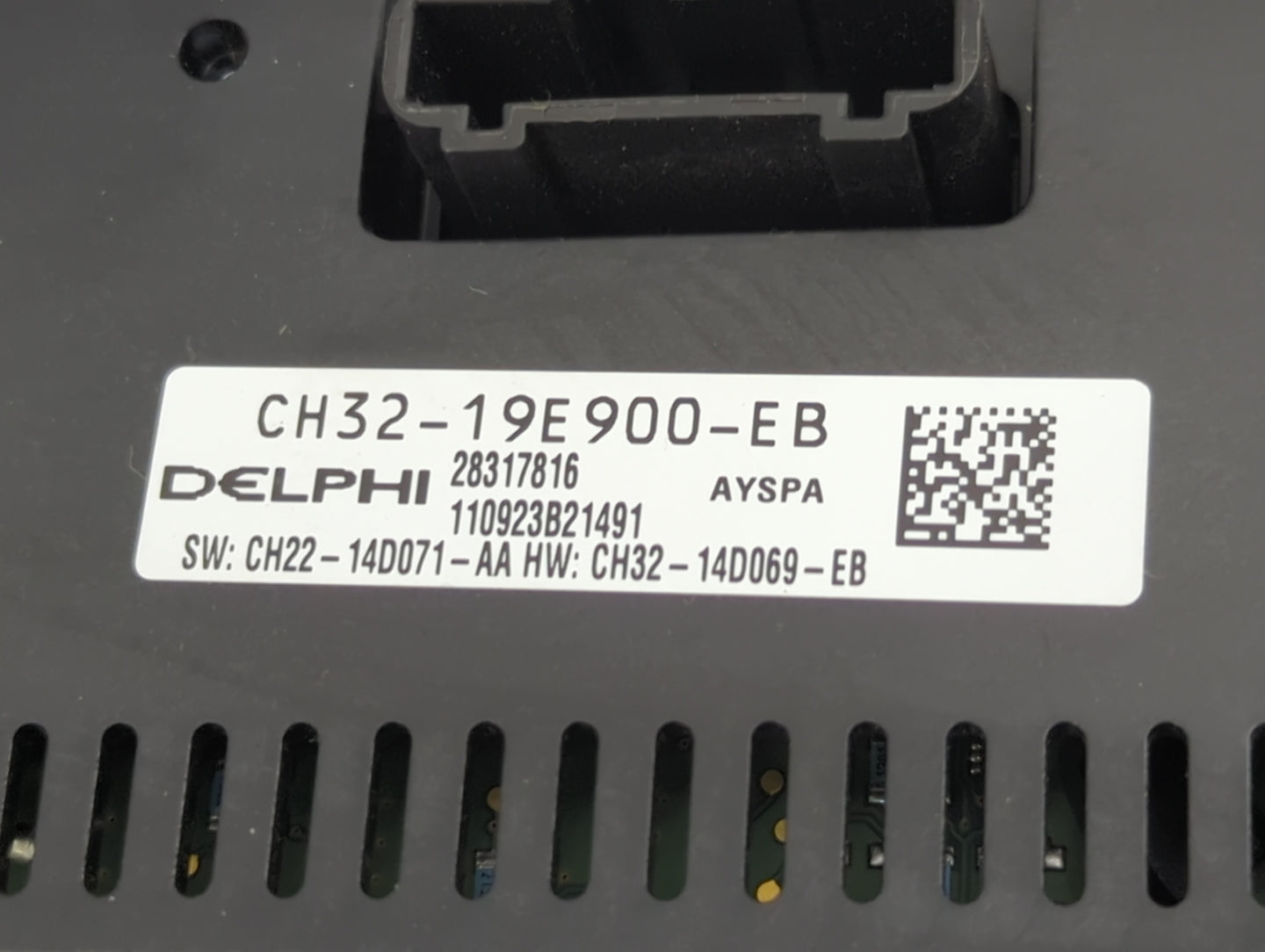 2012-2013 Land Rover Range Rover Sport Climate Control Module Temperature AC/Heater Replacement Fits OEM Used Auto Parts - O