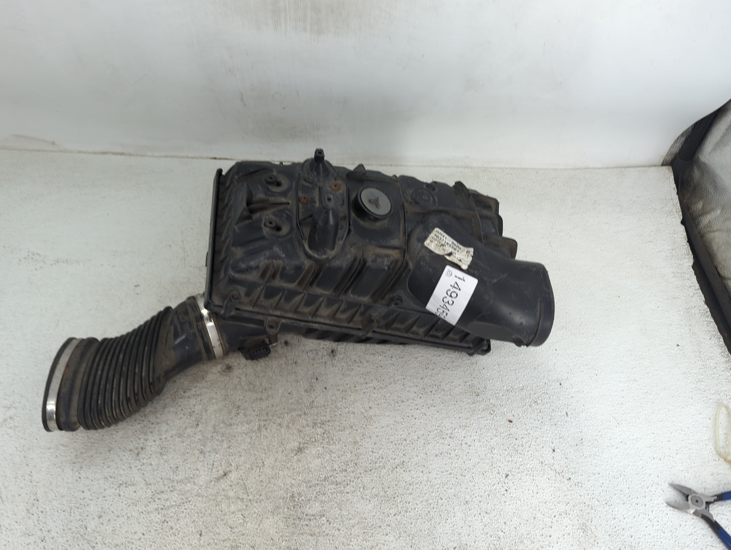 2010-2013 Land Rover Range Rover Sport Air Cleaner Intake-duct Hose Tube - Oemusedautoparts1.com