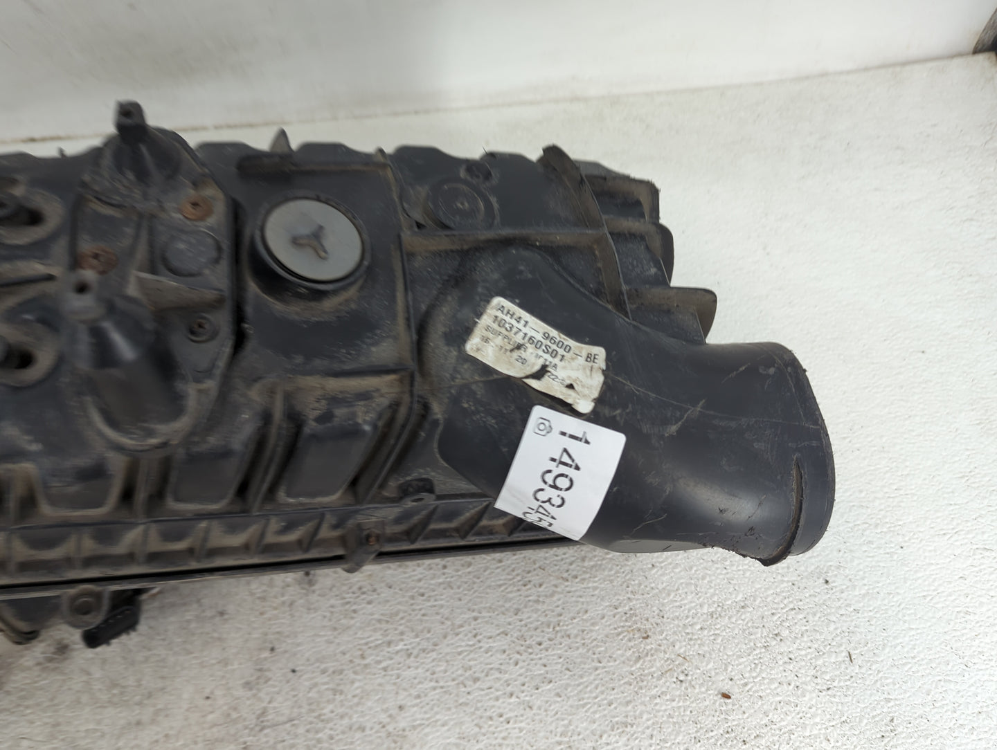 2010-2013 Land Rover Range Rover Sport Air Cleaner Intake-duct Hose Tube - Oemusedautoparts1.com