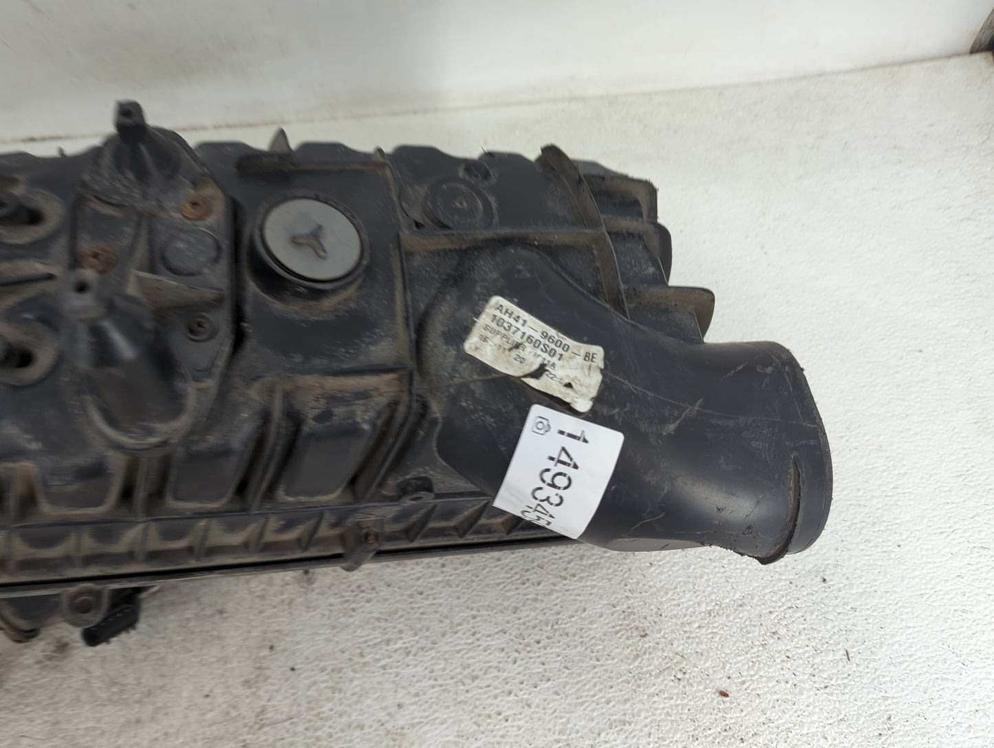 2010-2013 Land Rover Range Rover Sport Air Cleaner Intake-duct Hose Tube - Oemusedautoparts1.com