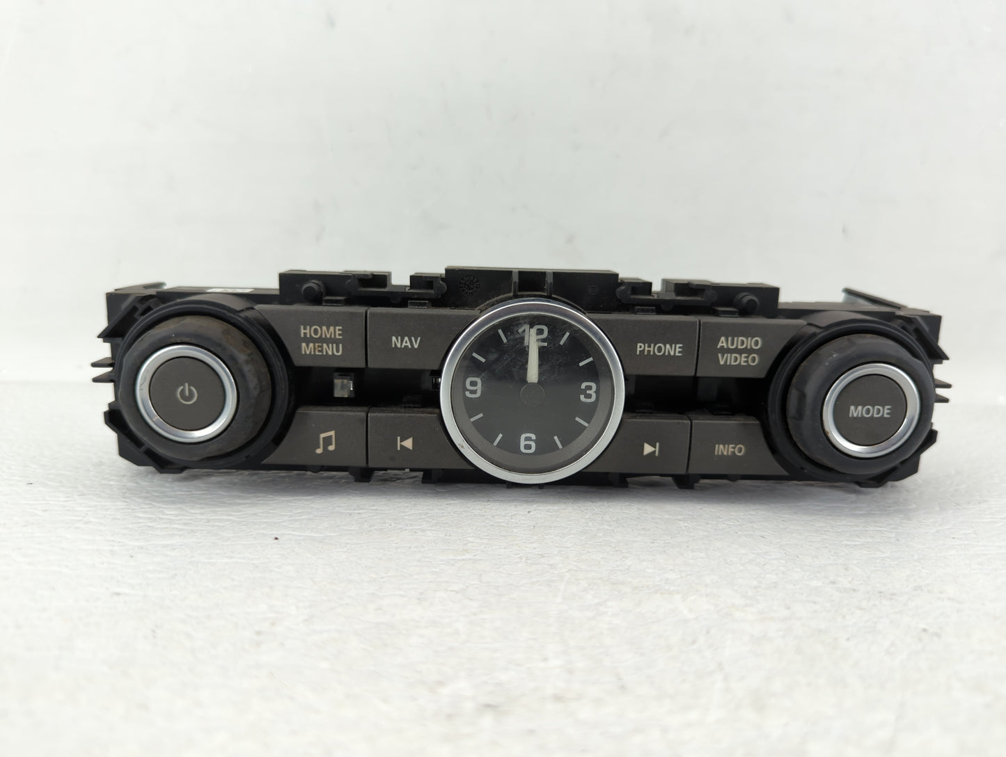 2010-2013 Land Rover Range Rover Sport Radio Control Panel - Oemusedautoparts1.com