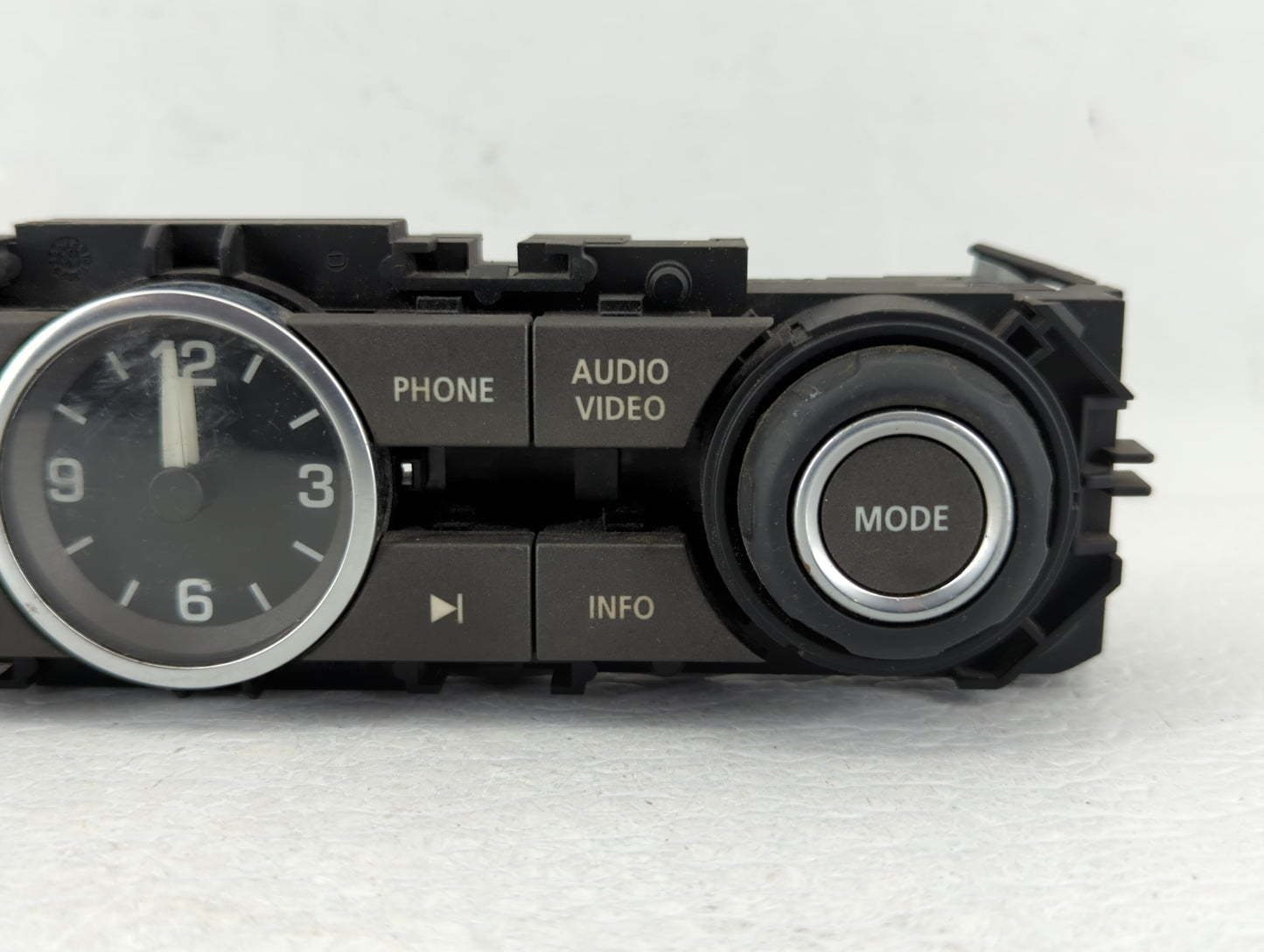 2010-2013 Land Rover Range Rover Sport Radio Control Panel - Oemusedautoparts1.com