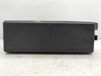 compare product 2010-2013 Land Rover Range Rover Sport Fusebox Fuse Box Panel Relay Module P/N:2011774164 CH32-14290-CB Fits OEM Used Auto Parts