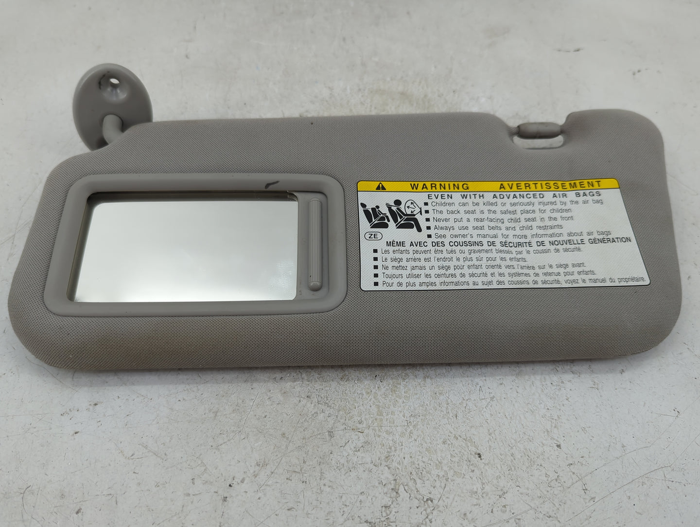 2011-2013 Lexus Ct200h Sun Visor Shade Replacement Driver Left Mirror Fits Fits 2011 2012 2013 OEM Used Auto Parts - Oemused