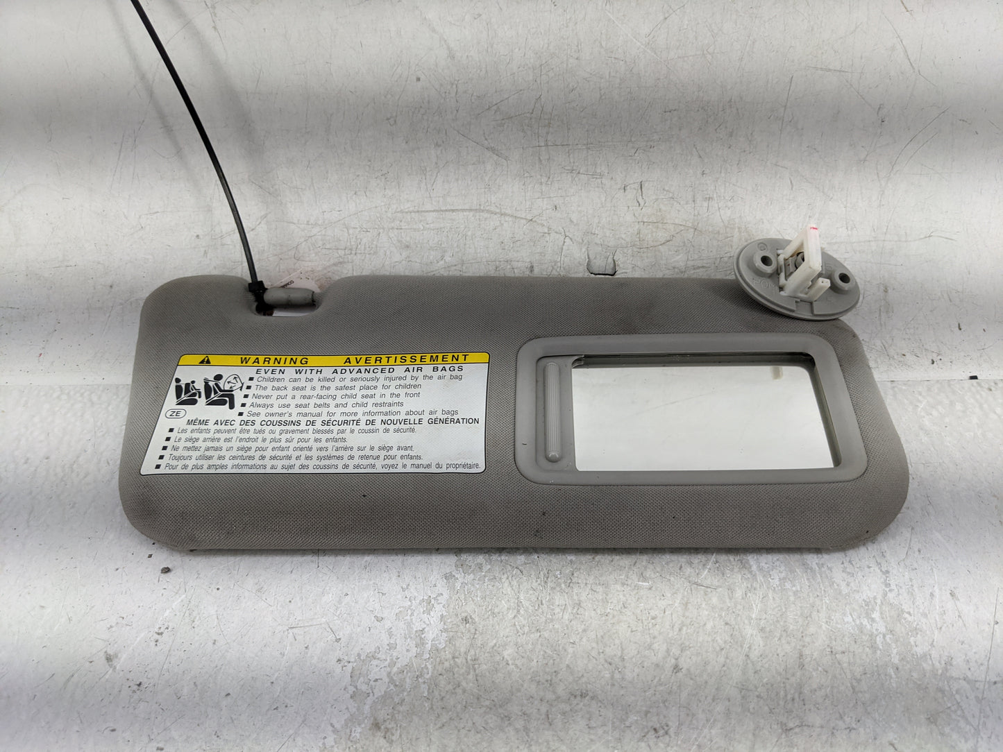 2011-2013 Lexus Ct200h Sun Visor Shade Replacement Passenger Right Mirror Fits Fits 2011 2012 2013 OEM Used Auto Parts - Oem