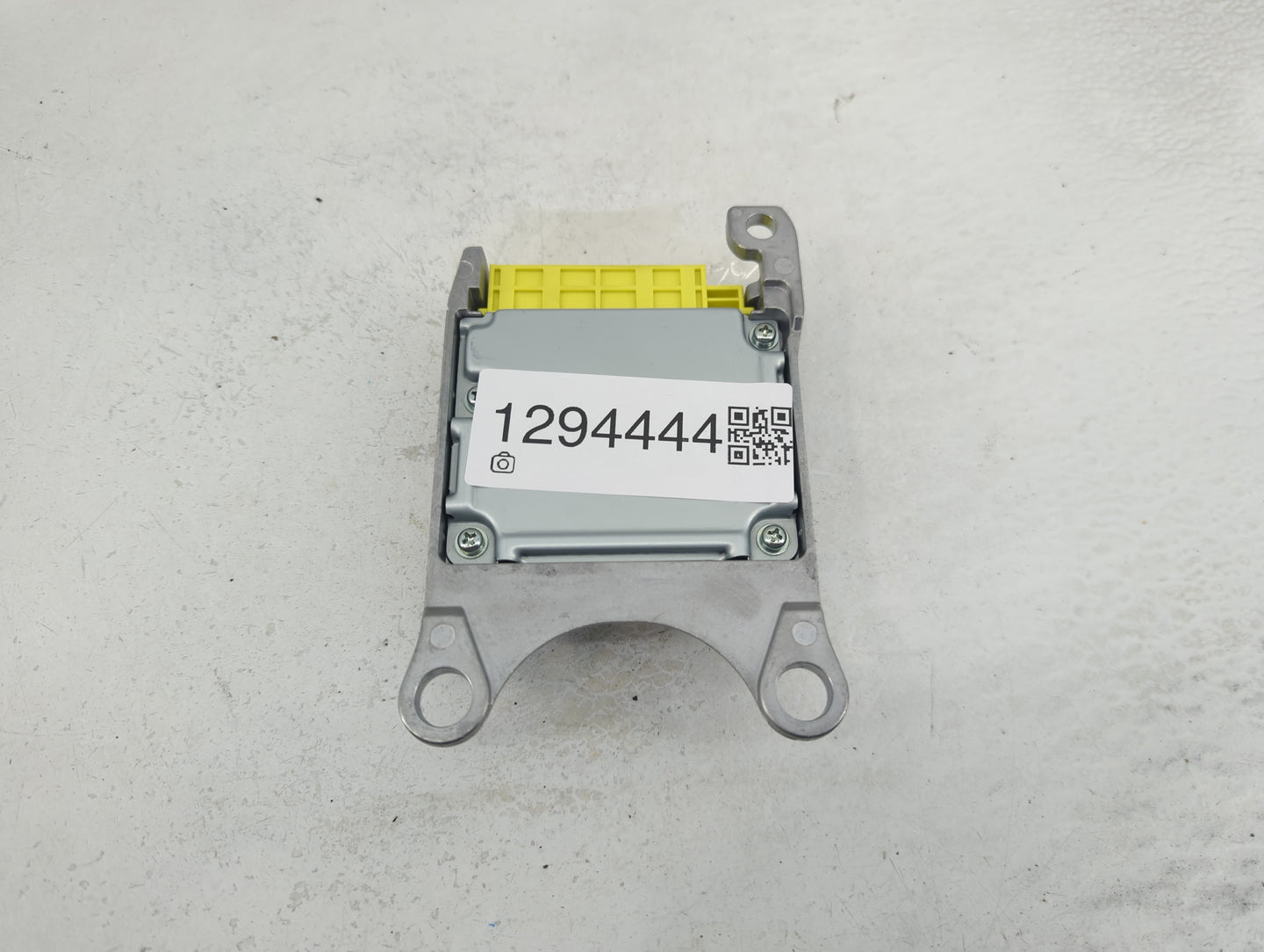 2011-2012 Lexus Ct200h PCM Engine Control Computer ECU ECM PCU OEM P/N:89170-76100 Fits Fits 2011 2012 OEM Used Auto Parts -