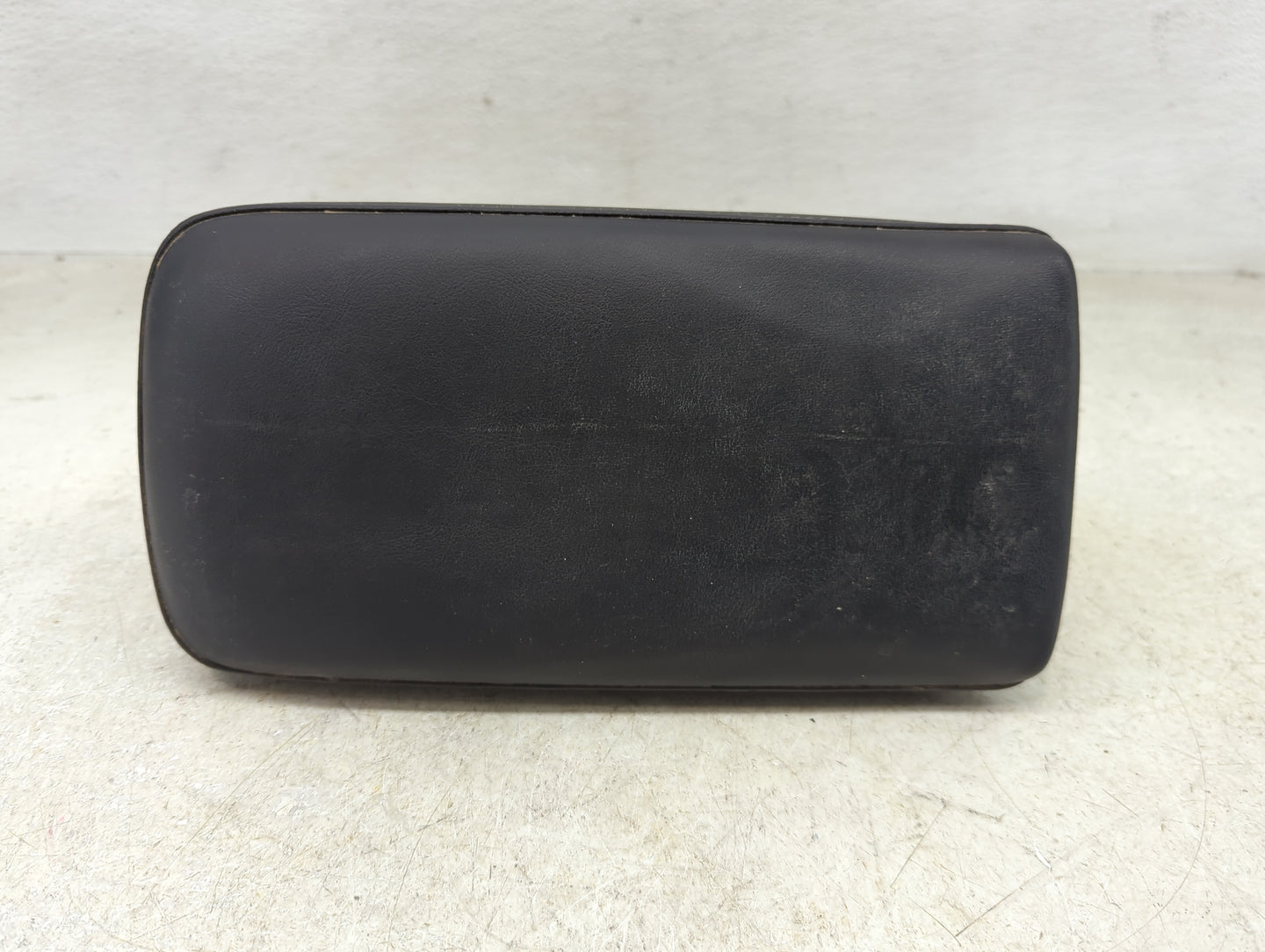 2012 Lexus Ct200h Center Console Armrest Cover Lid Fits OEM Used Auto Parts - Oemusedautoparts1.com