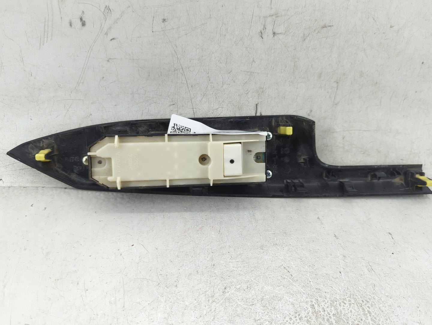 2011-2012 Lexus Ct200h Master Power Window Switch Replacement Driver Side Left P/N:74232-76010 Fits OEM Used Auto Parts - Oe