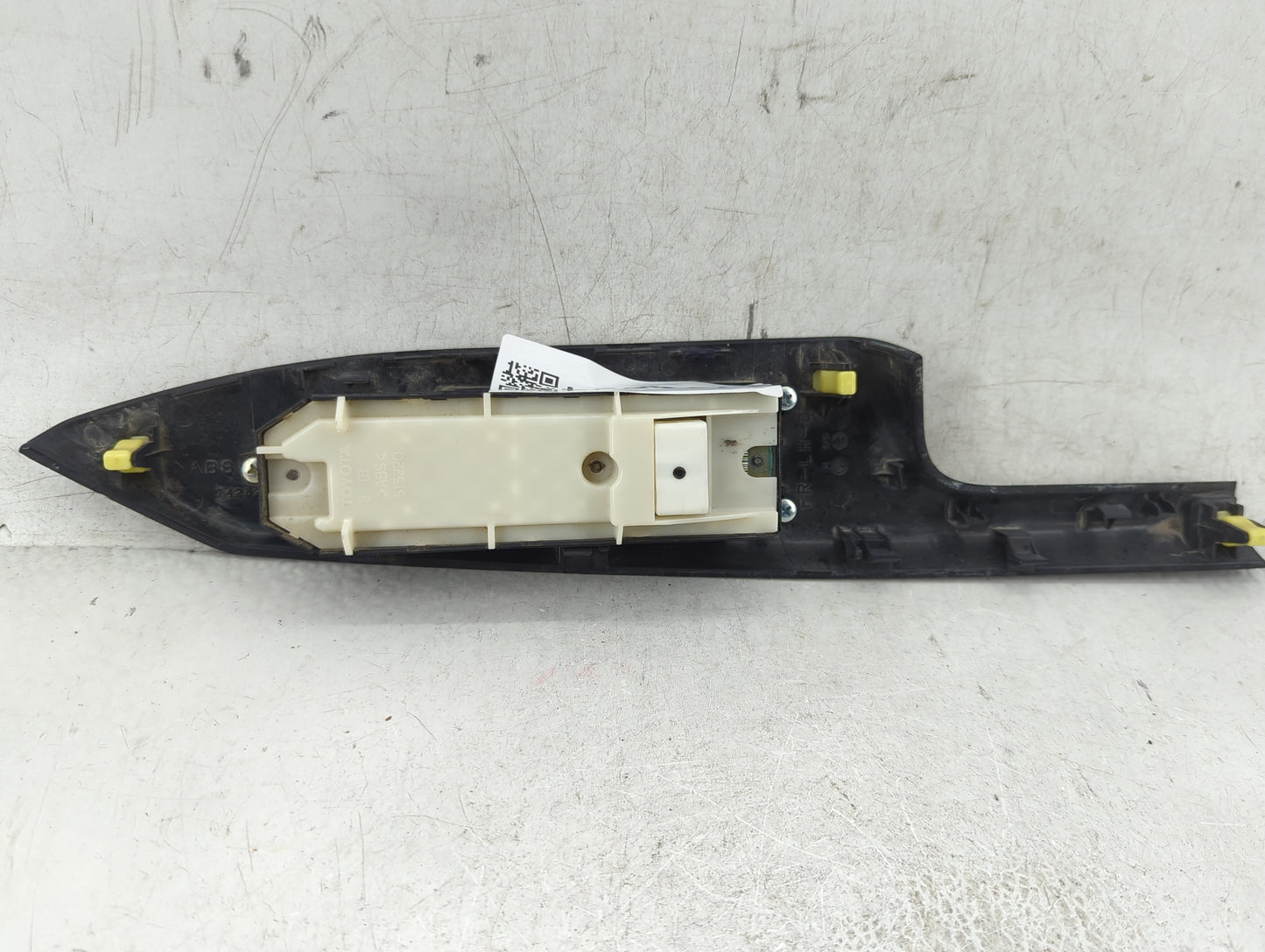 2011-2012 Lexus Ct200h Master Power Window Switch Replacement Driver Side Left P/N:74232-76010 Fits OEM Used Auto Parts - Oe