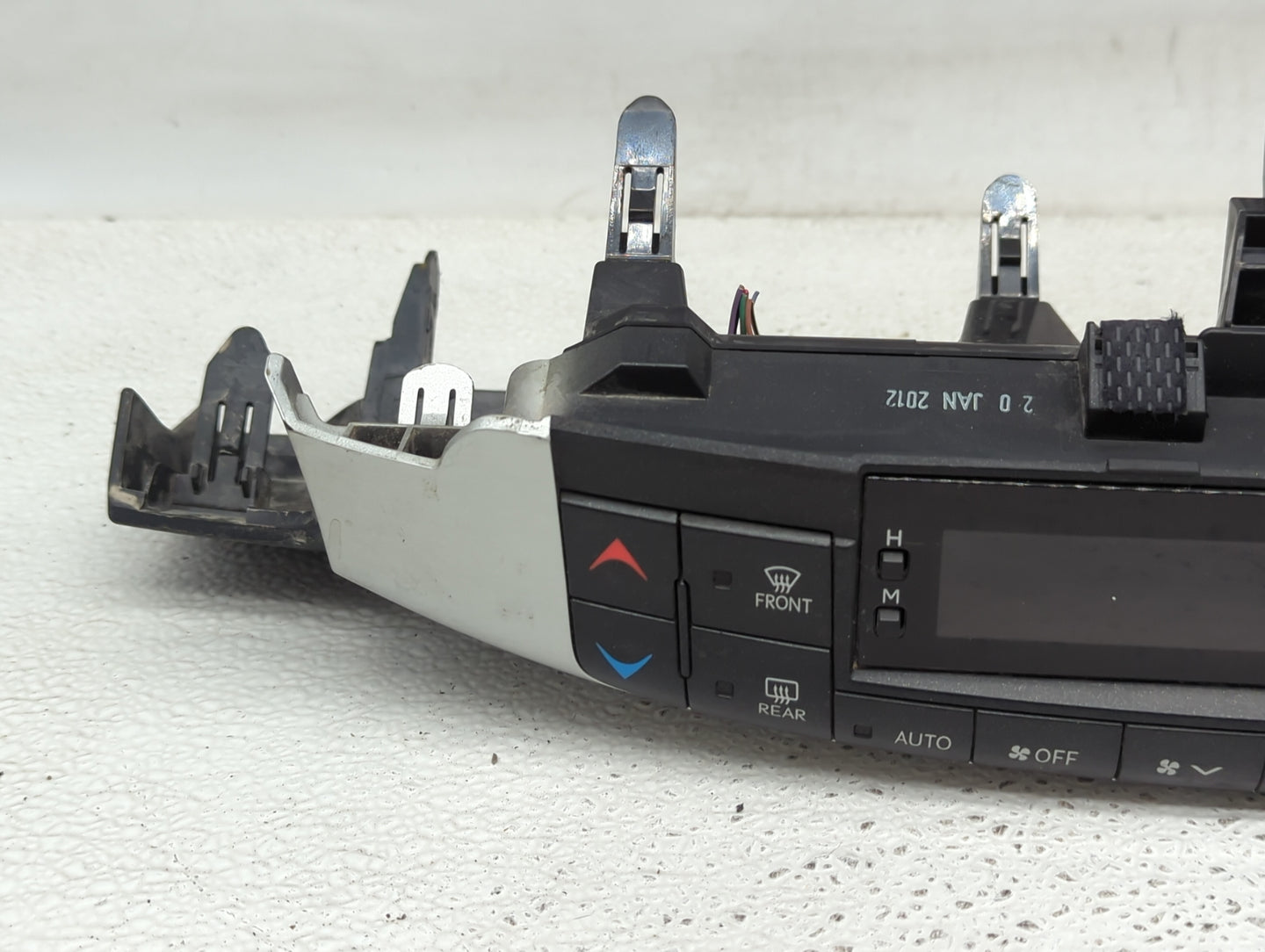 2011-2013 Lexus Ct200h Climate Control Module Temperature AC/Heater Replacement P/N:55900-76050 Fits Fits 2011 2012 2013 OEM