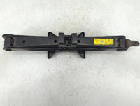 2012 Lexus Ct200h Spare Scissor Car Jack - Oemusedautoparts1.com