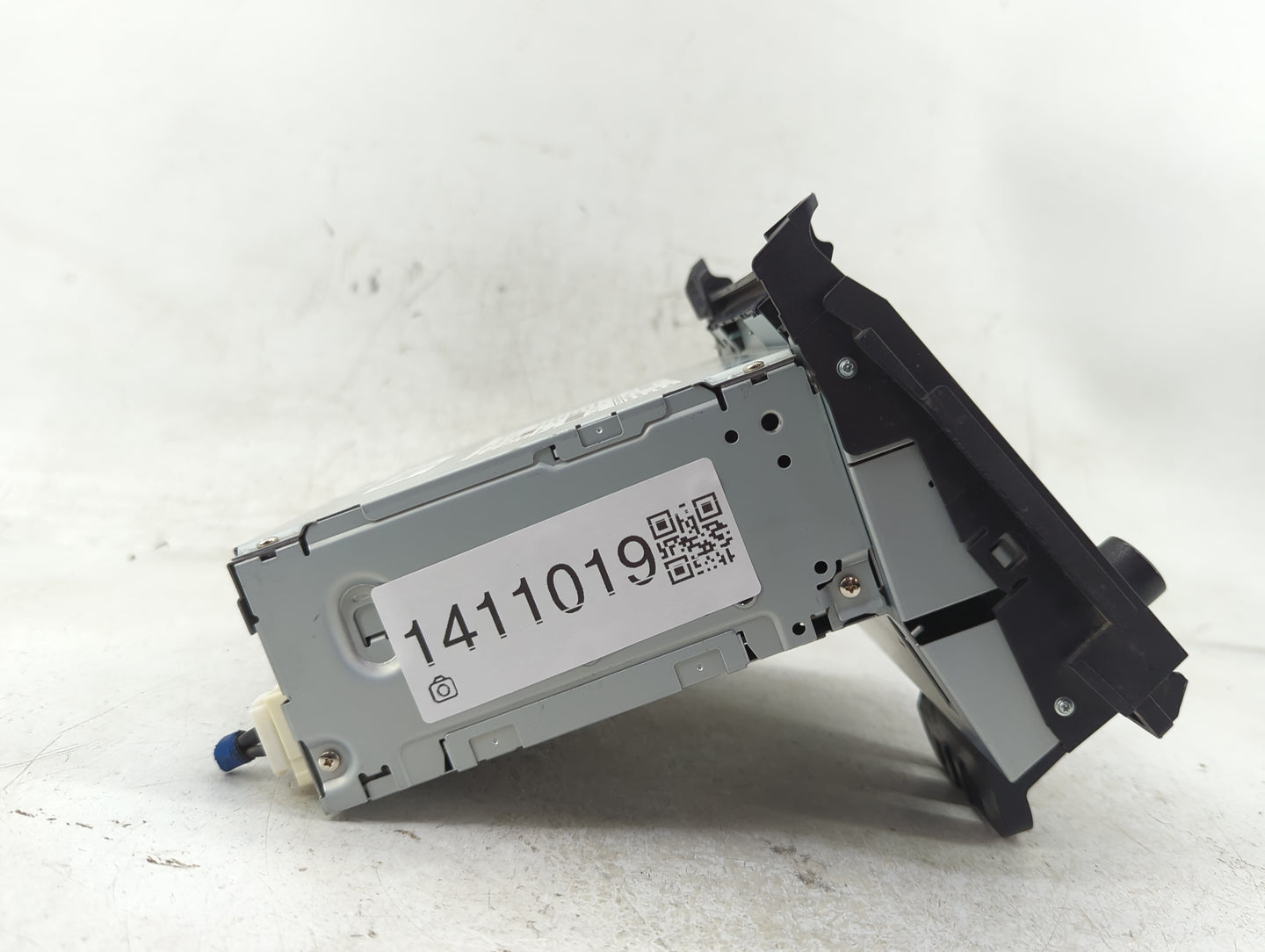 2011-2013 Lexus Ct200h Radio AM FM Cd Player Receiver Replacement P/N:86120-76050 Fits Fits 2011 2012 2013 OEM Used Auto Par