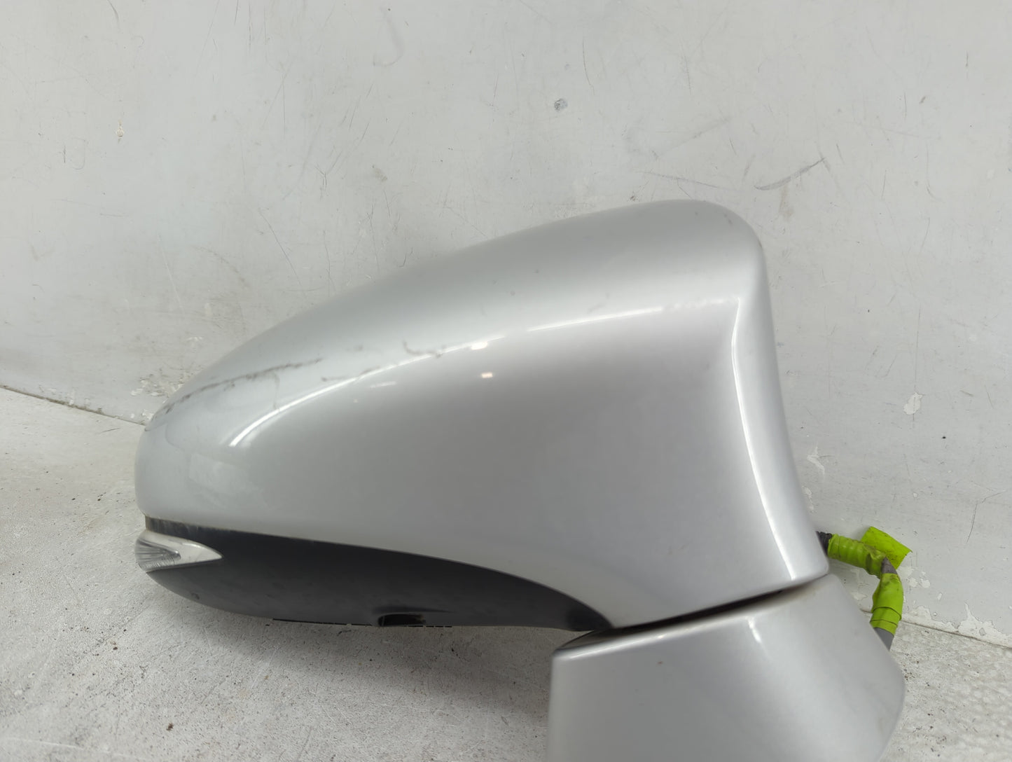 2012 Lexus Ct200h Passenger Side View Mirror - Right Door Mirror OEM Used - Oemusedautoparts1.com