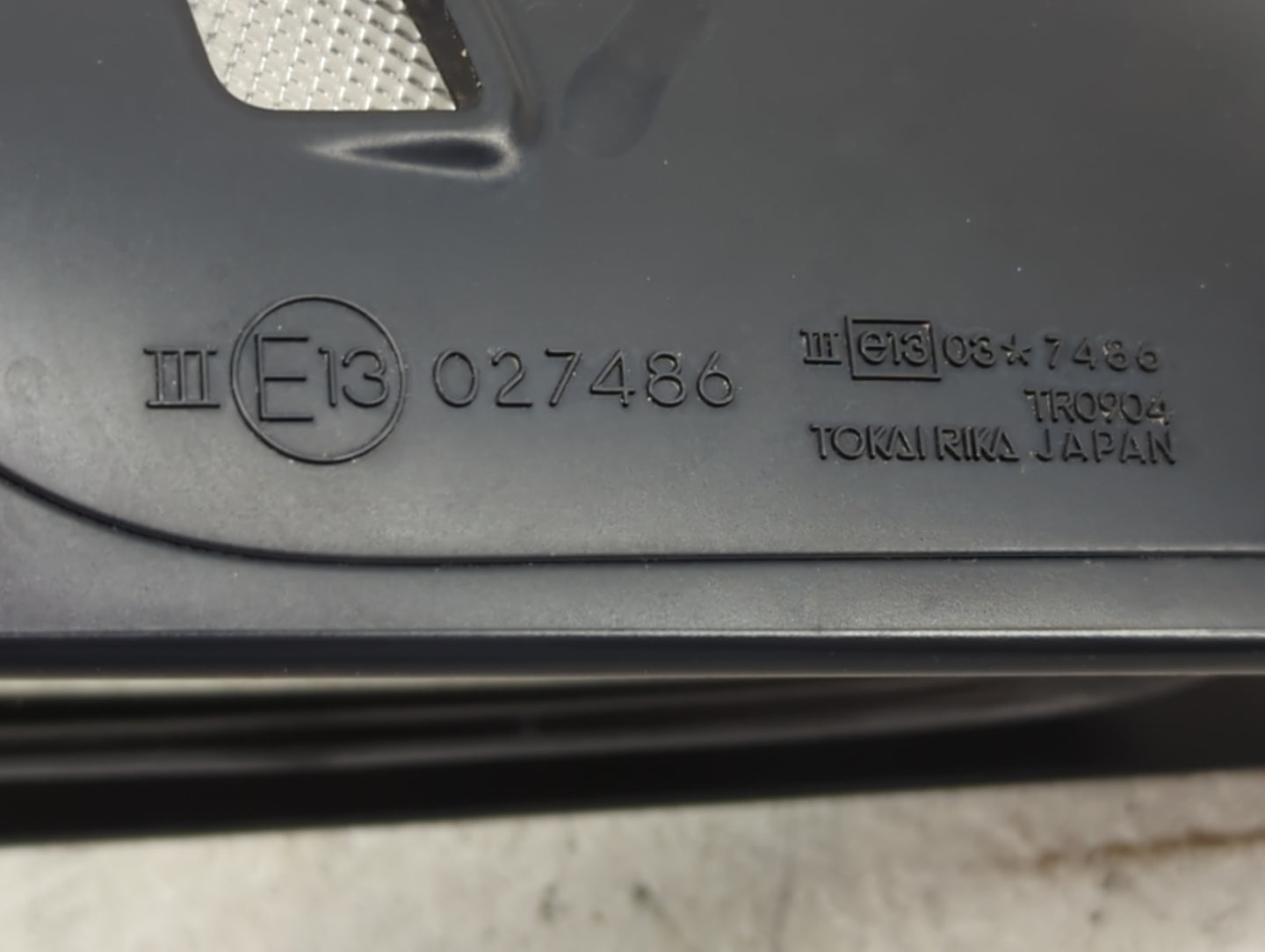 2011-2012 Lexus Ct200h Driver Side View Mirror - Left Door Mirror OEM Used - Oemusedautoparts1.com