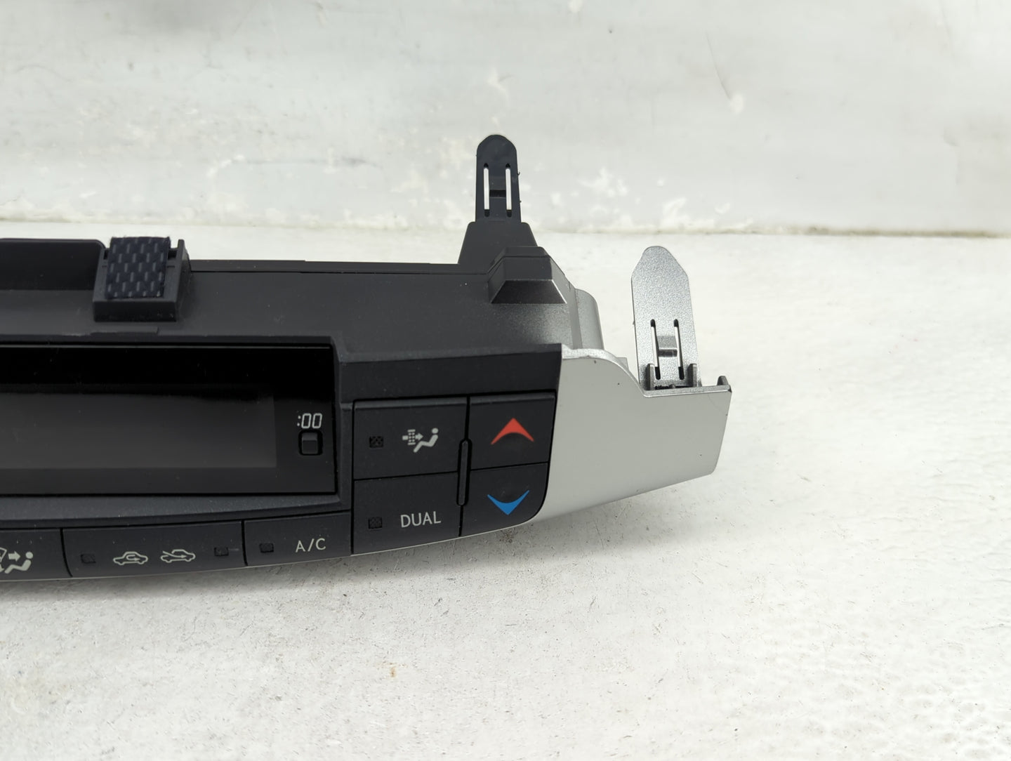 2011-2013 Lexus Ct200h Climate Control Module Temperature AC/Heater Replacement P/N:55900-76050 3486001C9A Fits OEM Used Aut
