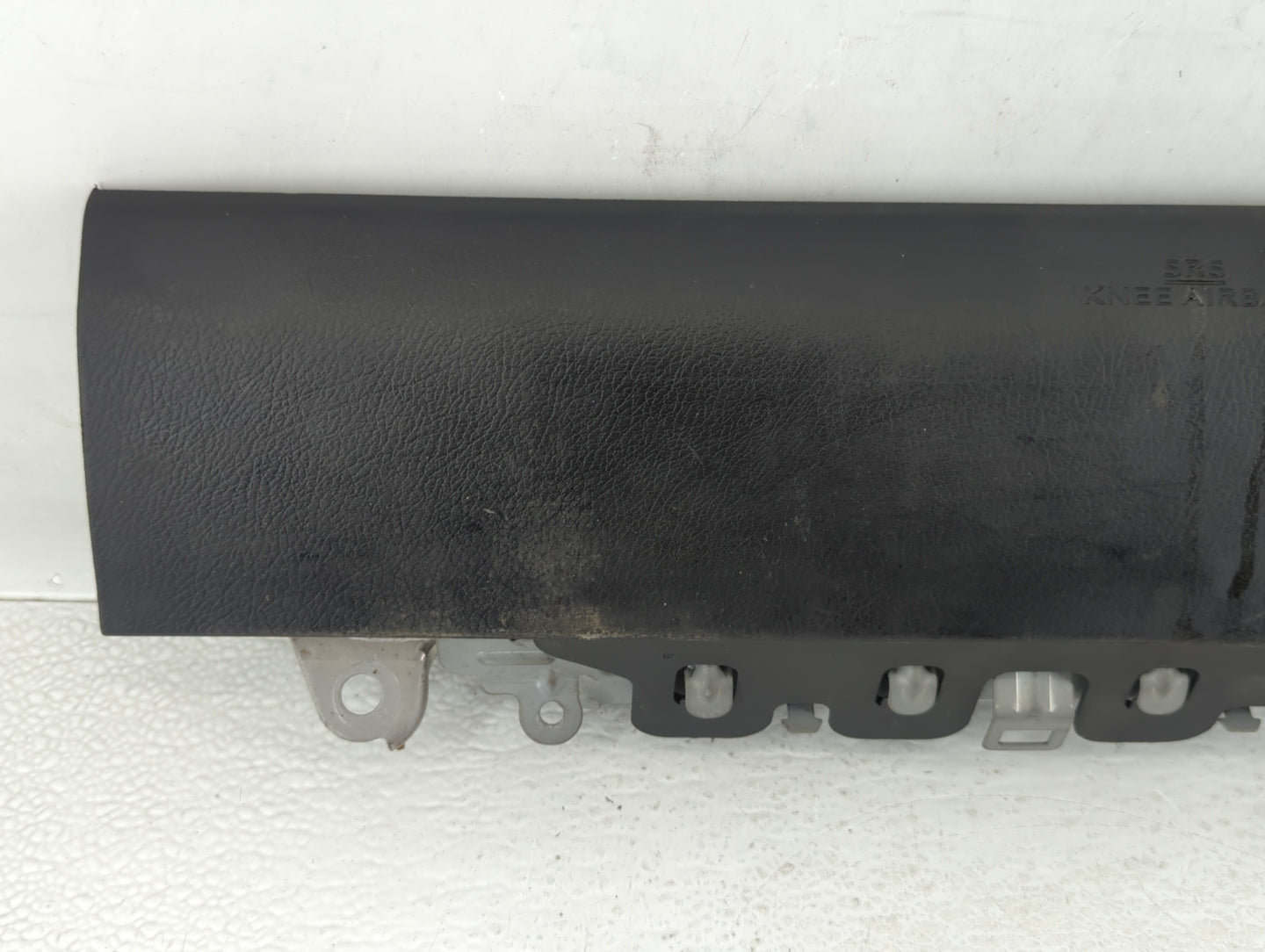2011-2017 Lexus Ct200h Air Bag Passenger Right Knee OEM Fits Fits 2011 2012 2013 2014 2015 2016 2017 OEM Used Auto Parts - O