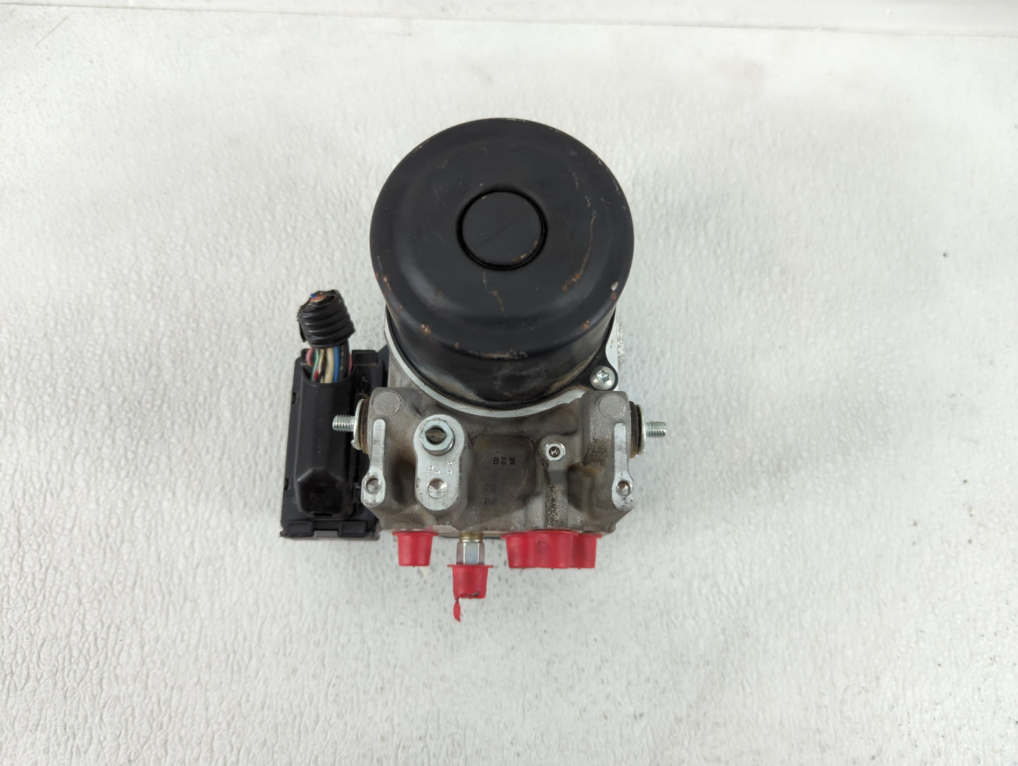 2012 Lexus Es350 ABS Pump Control Module Replacement P/N:44540-33340 Fits OEM Used Auto Parts - Oemusedautoparts1.com