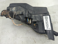 2010-2012 Lexus Es350 Fusebox Fuse Box Panel Relay Module P/N:82720-33081 Fits Fits 2010 2011 2012 OEM Used Auto Parts - Oem