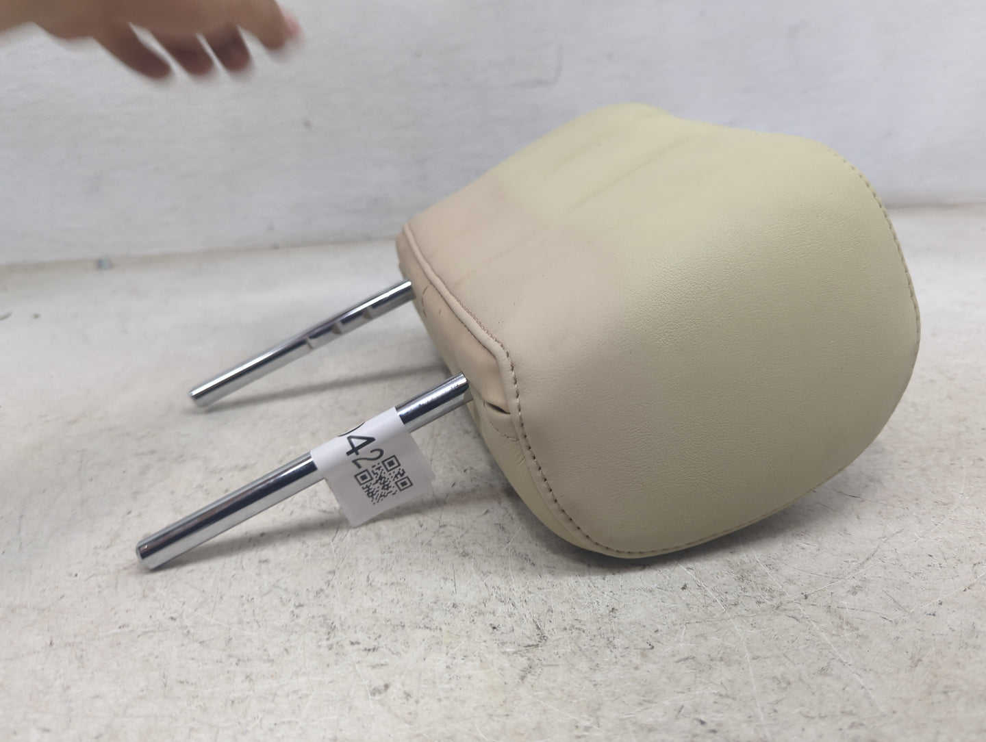 2012 Lexus Es350 Headrest Head Rest Rear Seat Fits OEM Used Auto Parts - Oemusedautoparts1.com