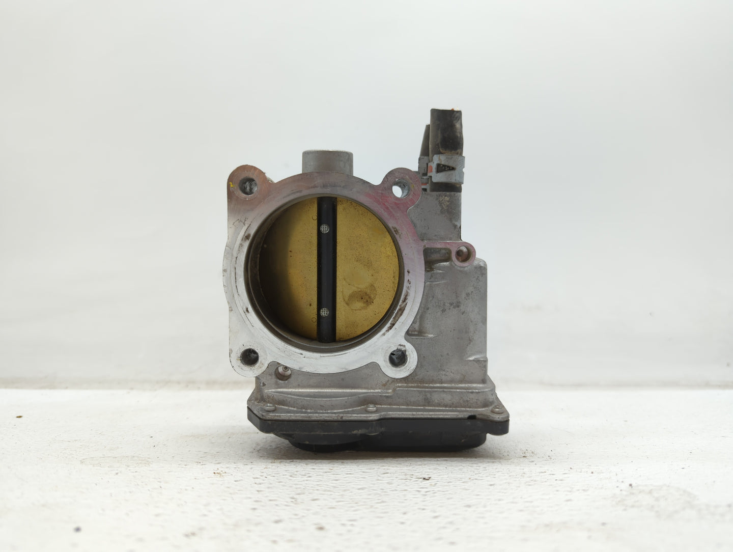 2007-2018 Lexus Es350 Throttle Body P/N:22030-0P050 22030-31030 Fits OEM Used Auto Parts - Oemusedautoparts1.com