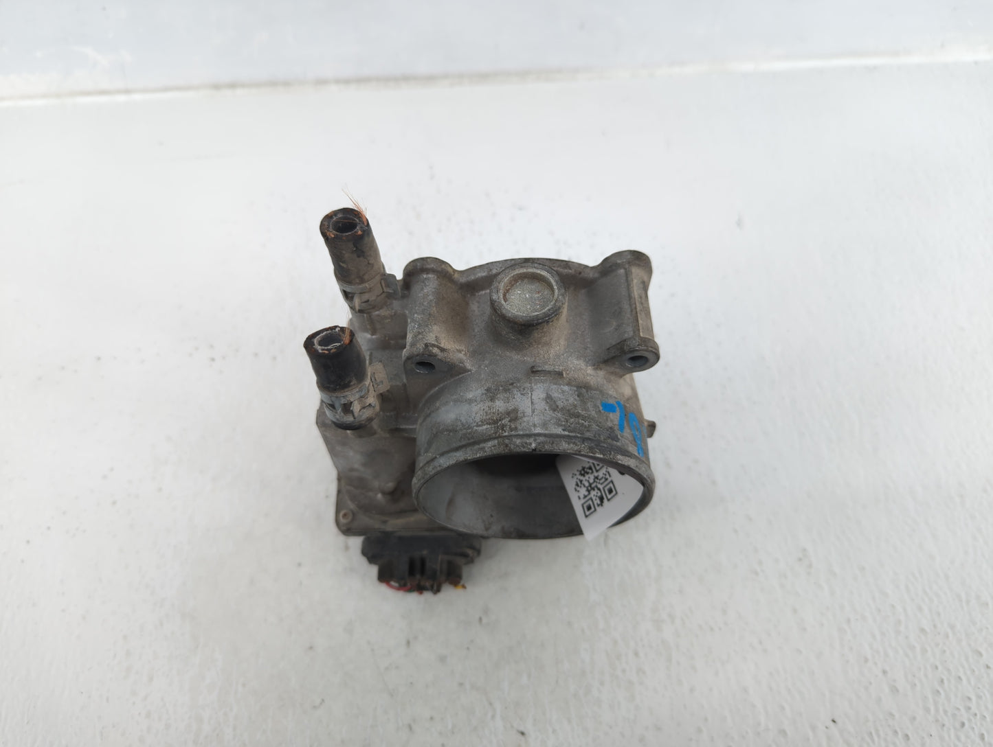 2007-2018 Lexus Es350 Throttle Body P/N:22030-31030 Fits OEM Used Auto Parts - Oemusedautoparts1.com