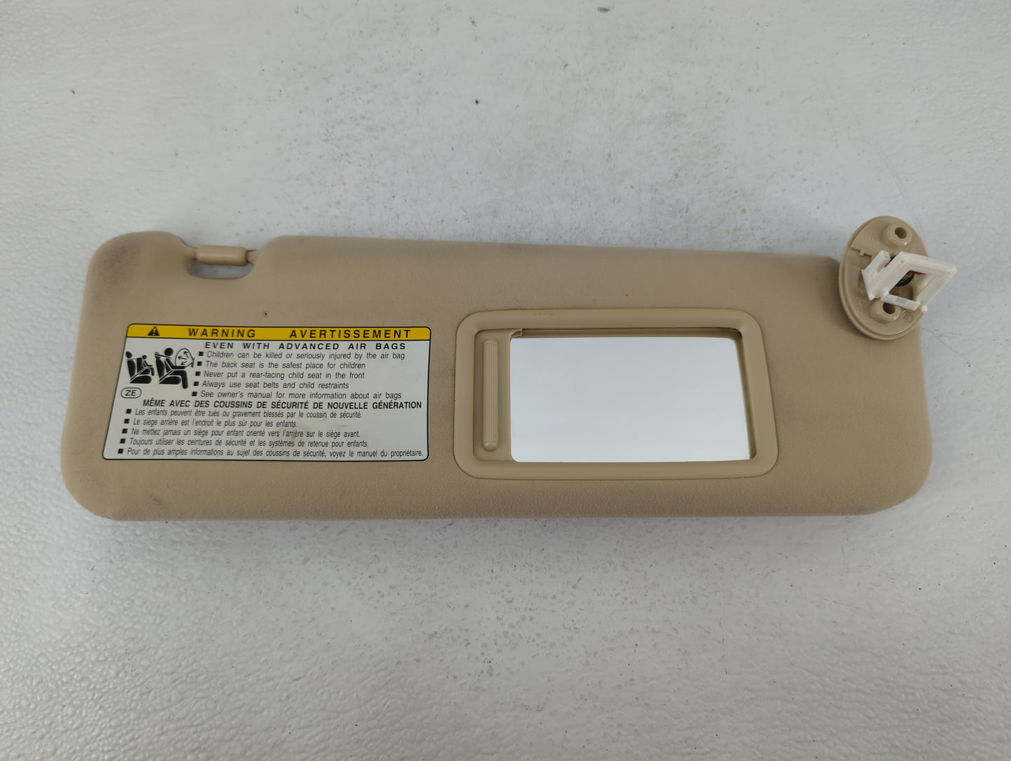 2012 Lexus Es350 Sun Visor Shade Replacement Passenger Right Mirror Fits OEM Used Auto Parts - Oemusedautoparts1.com