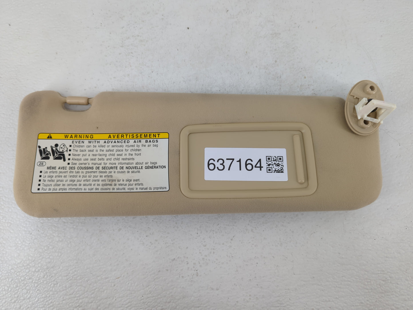2012 Lexus Es350 Sun Visor Shade Replacement Passenger Right Mirror Fits OEM Used Auto Parts - Oemusedautoparts1.com
