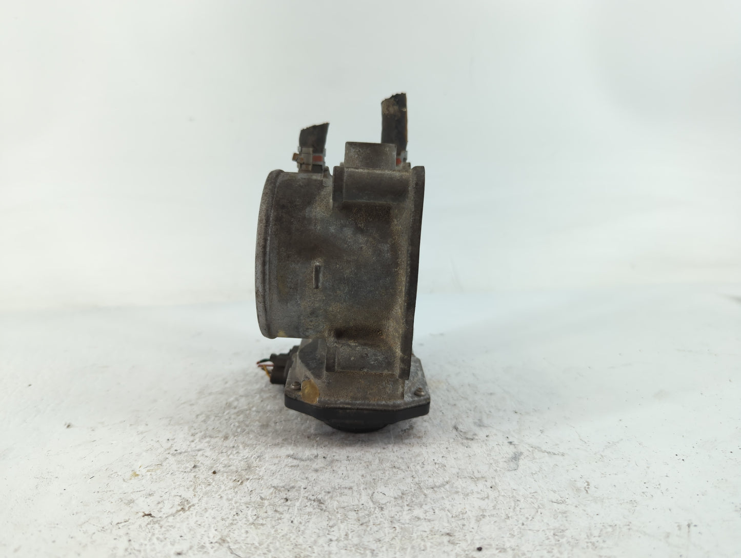 2007-2018 Lexus Es350 Throttle Body P/N:22030-31030 Fits OEM Used Auto Parts - Oemusedautoparts1.com