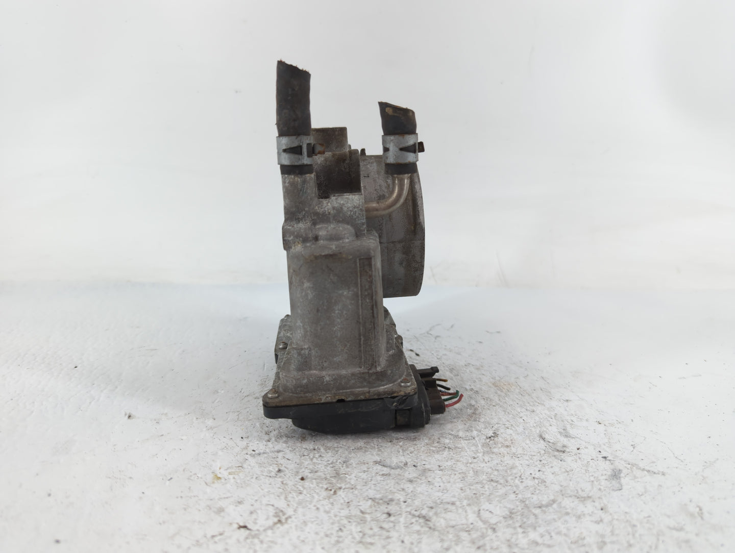 2007-2018 Lexus Es350 Throttle Body P/N:22030-31030 Fits OEM Used Auto Parts - Oemusedautoparts1.com