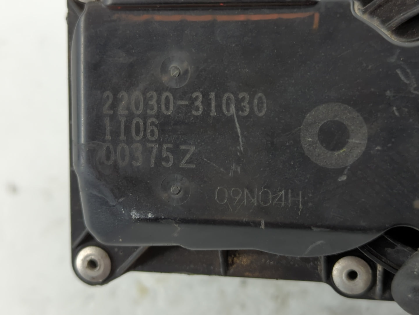 2007-2018 Lexus Es350 Throttle Body P/N:22030-31030 Fits OEM Used Auto Parts - Oemusedautoparts1.com