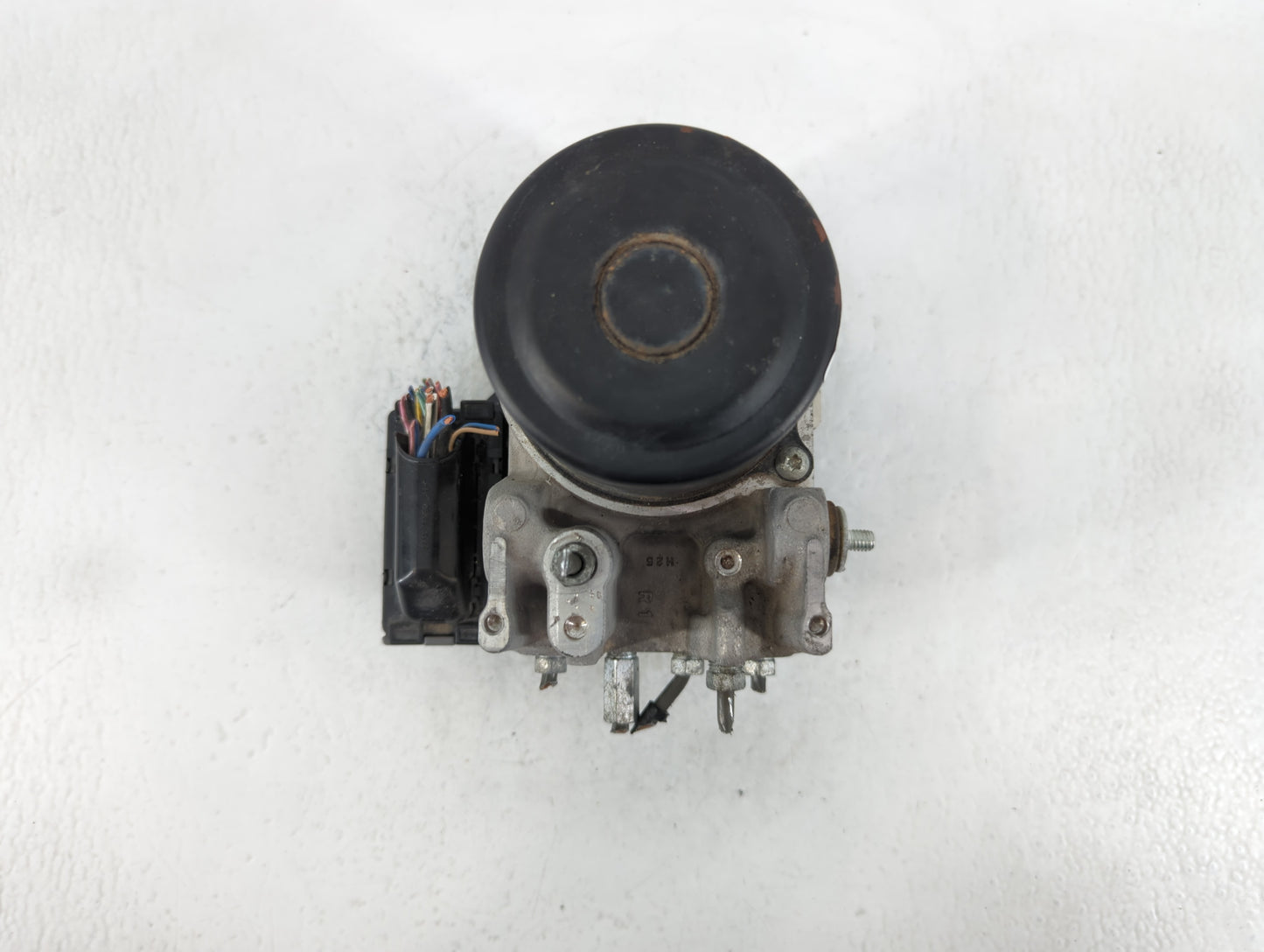 2012 Lexus Es350 ABS Pump Control Module Replacement P/N:89541-33330 44540-33340 Fits OEM Used Auto Parts - Oemusedautoparts