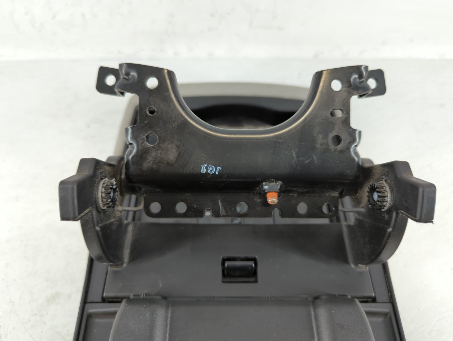 2012 Lexus Es350 Center Console Armrest Cover Lid Grey - Oemusedautoparts1.com