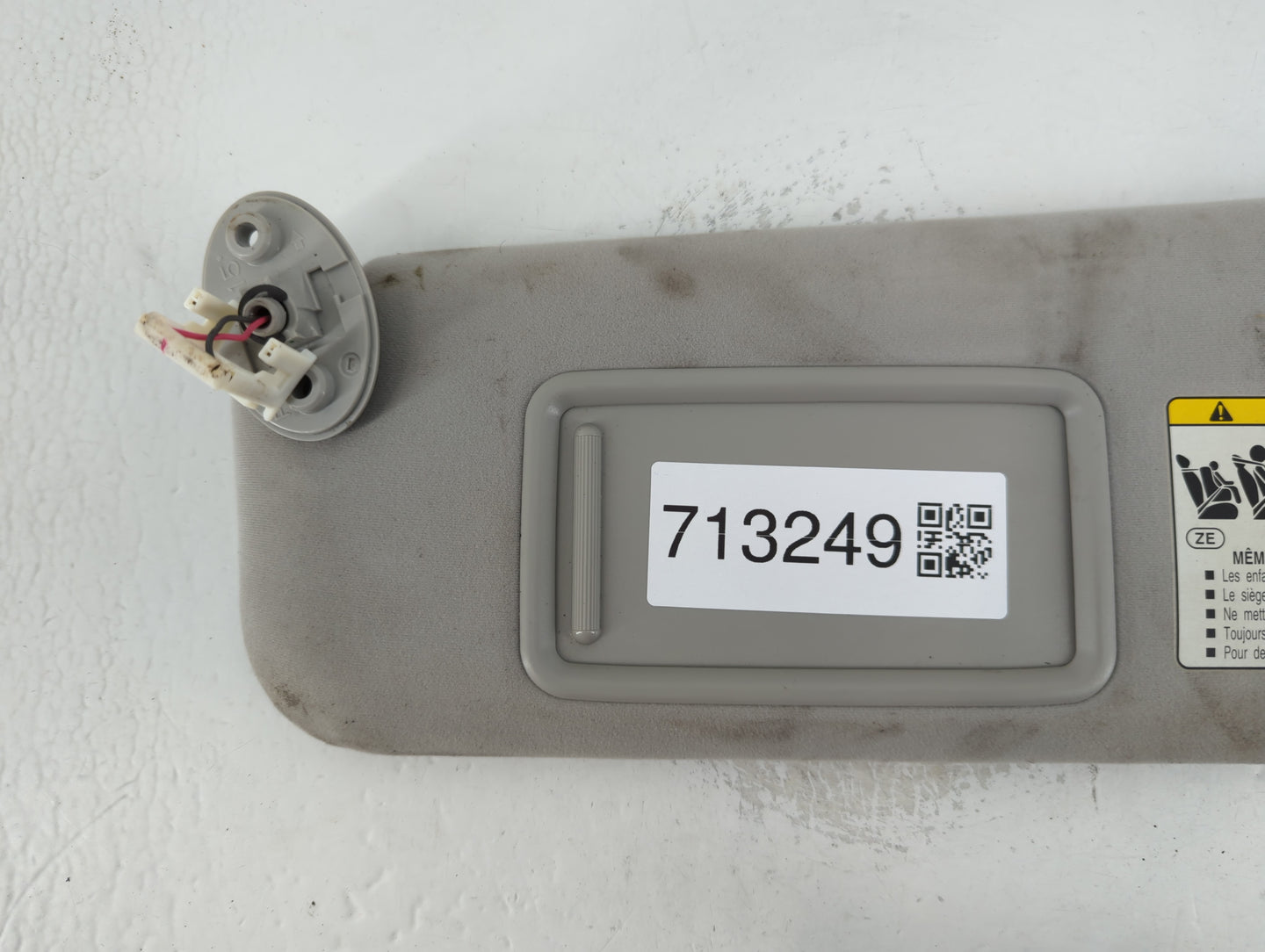 2012 Lexus Es350 Sun Visor Shade Replacement Driver Left Mirror Fits OEM Used Auto Parts - Oemusedautoparts1.com