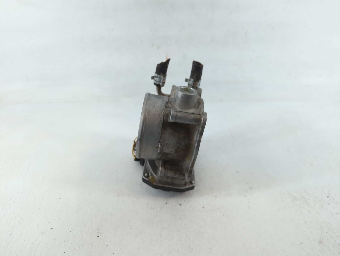 2007-2018 Lexus Es350 Throttle Body P/N:22030-31030 Fits OEM Used Auto Parts - Oemusedautoparts1.com