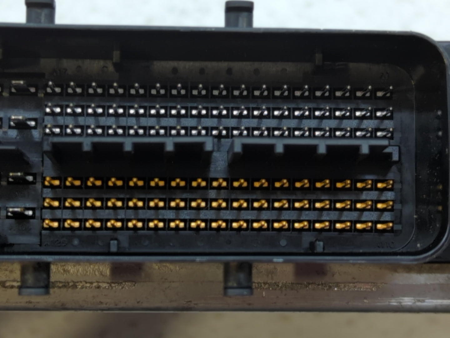 2012 Lexus Es350 PCM Engine Control Computer ECU ECM PCU OEM P/N:89661-33K30 Fits OEM Used Auto Parts - Oemusedautoparts1.co