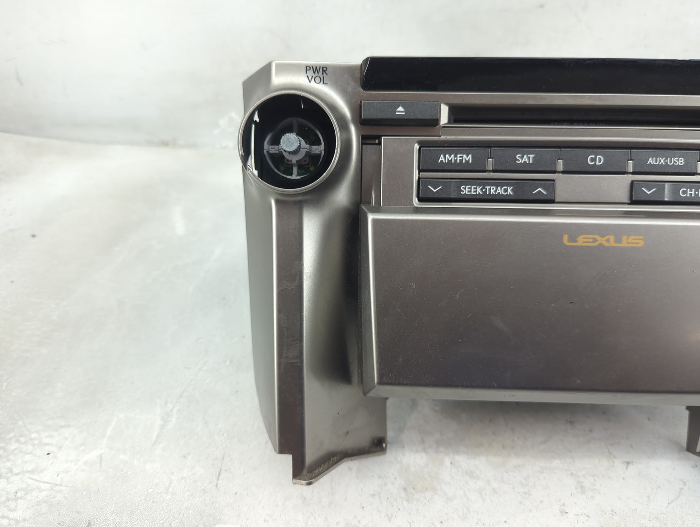 2010-2013 Lexus Gx460 Radio AM FM Cd Player Receiver Replacement P/N:86120-60F50 DEX-MG5597, AJDK021 Fits Fits 2010 2011 201