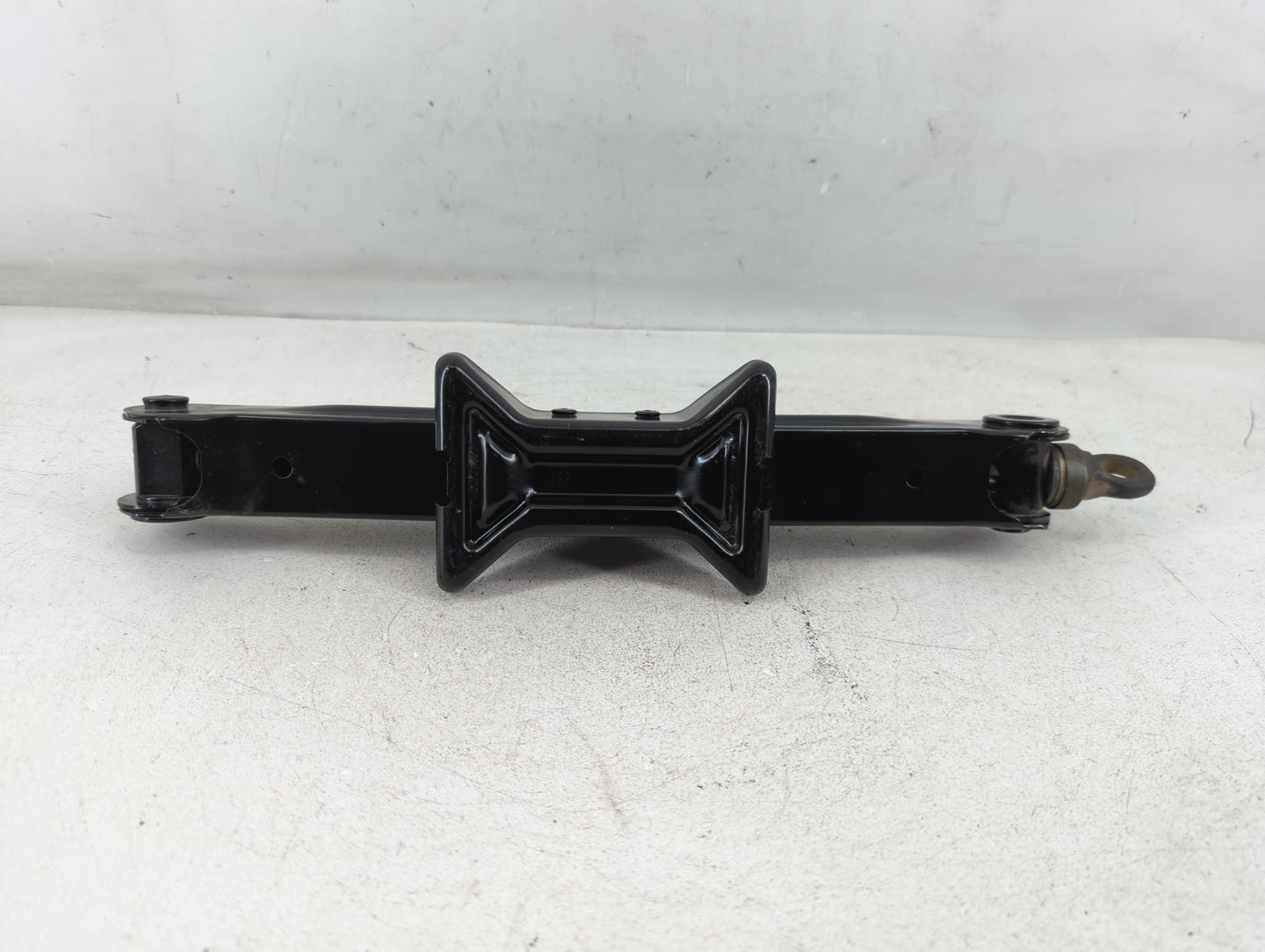 2012 Lexus Is250 Spare Scissor Car Jack - Oemusedautoparts1.com