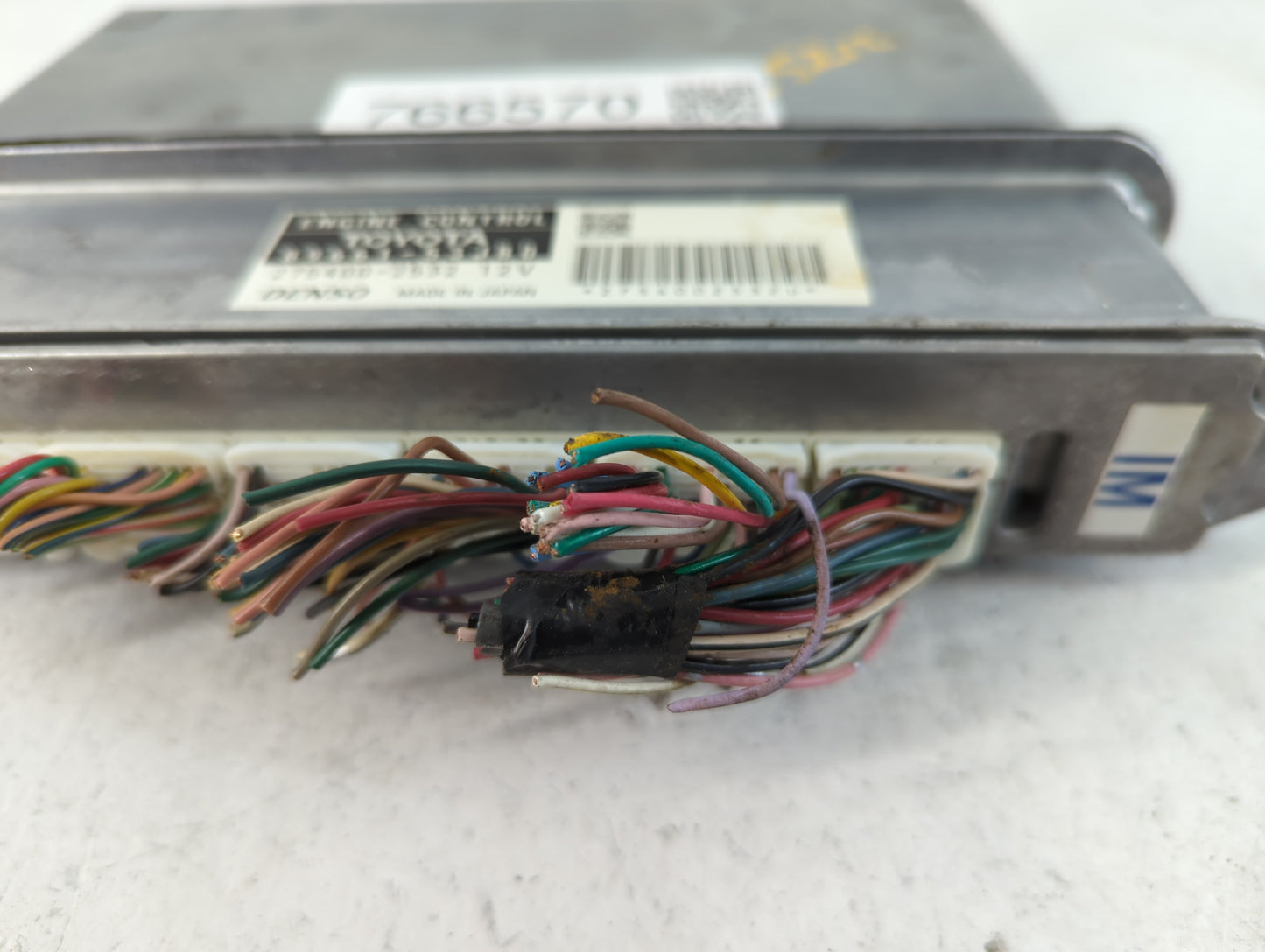 2011-2012 Lexus Is250 PCM Engine Control Computer ECU ECM PCU OEM P/N:275400-2532 89661-53J80 Fits Fits 2011 2012 OEM Used A