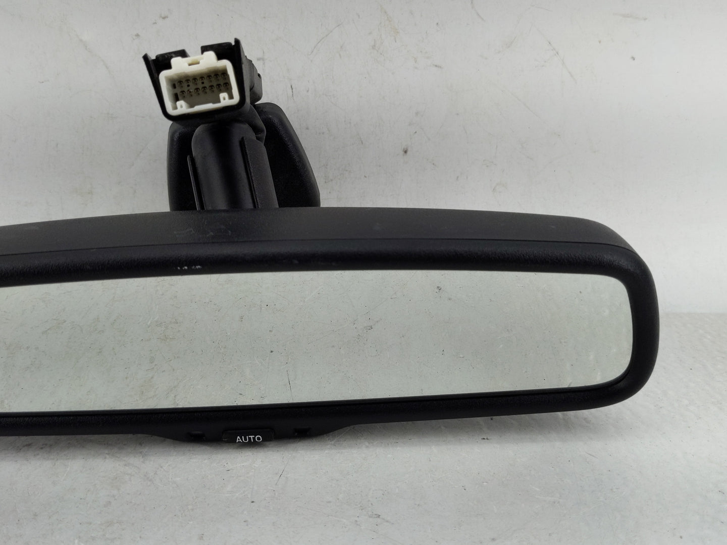 2010-2012 Lexus Rx350 Interior Rear View Mirror Replacement OEM P/N:E11026133 Fits Fits 2010 2011 2012 OEM Used Auto Parts -