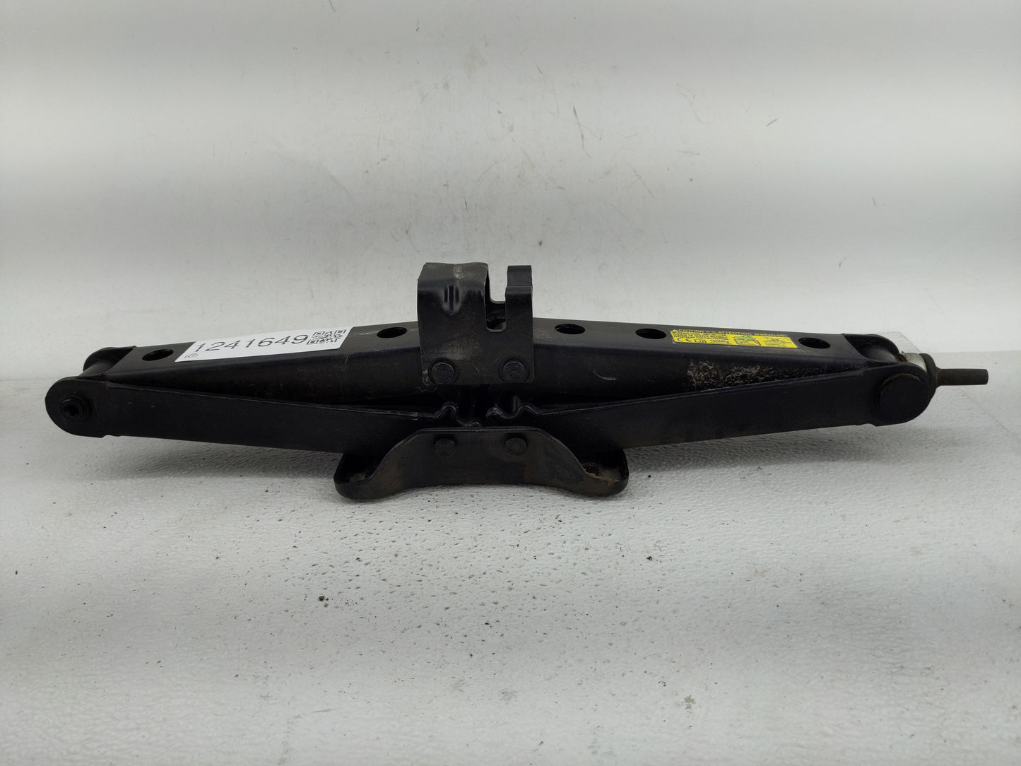 2012 Lexus Rx350 Spare Scissor Car Jack - Oemusedautoparts1.com