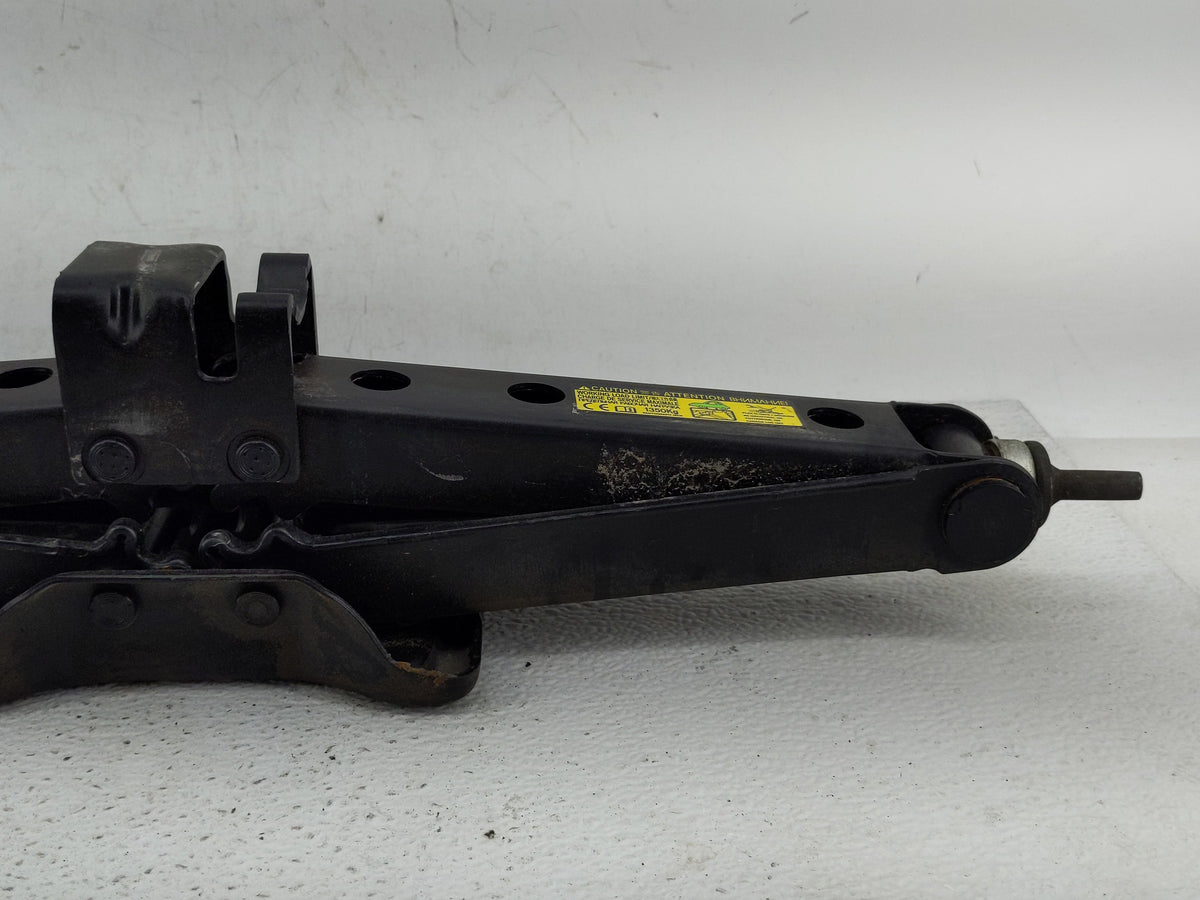 2012 Lexus Rx350 Spare Scissor Car Jack - Oemusedautoparts1.com