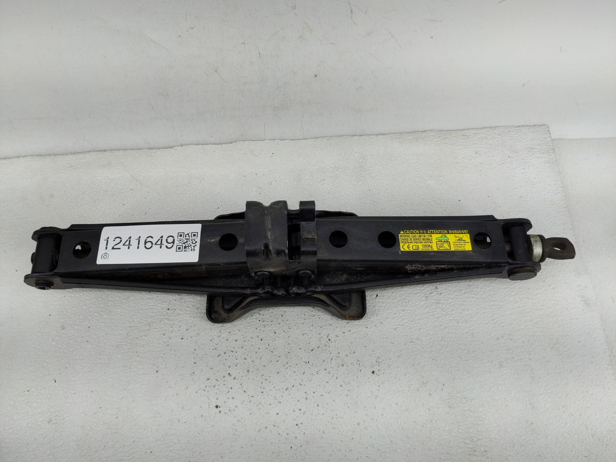 2012 Lexus Rx350 Spare Scissor Car Jack - Oemusedautoparts1.com
