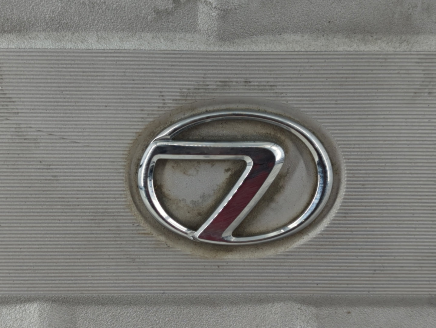 2012 Lexus Rx350 Engine Cover - Oemusedautoparts1.com